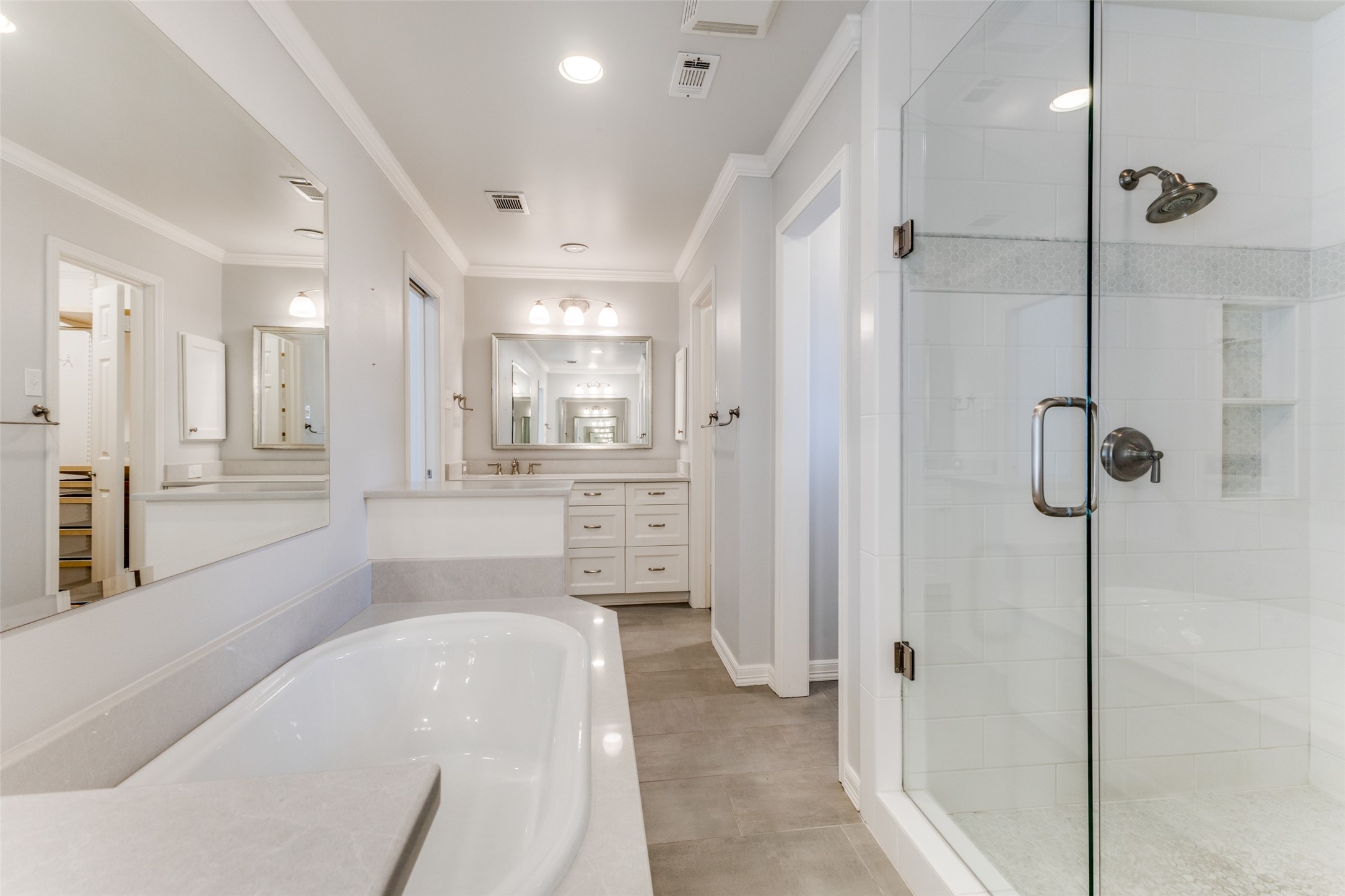 8014 Abramshire Avenue Dallas TX 75231