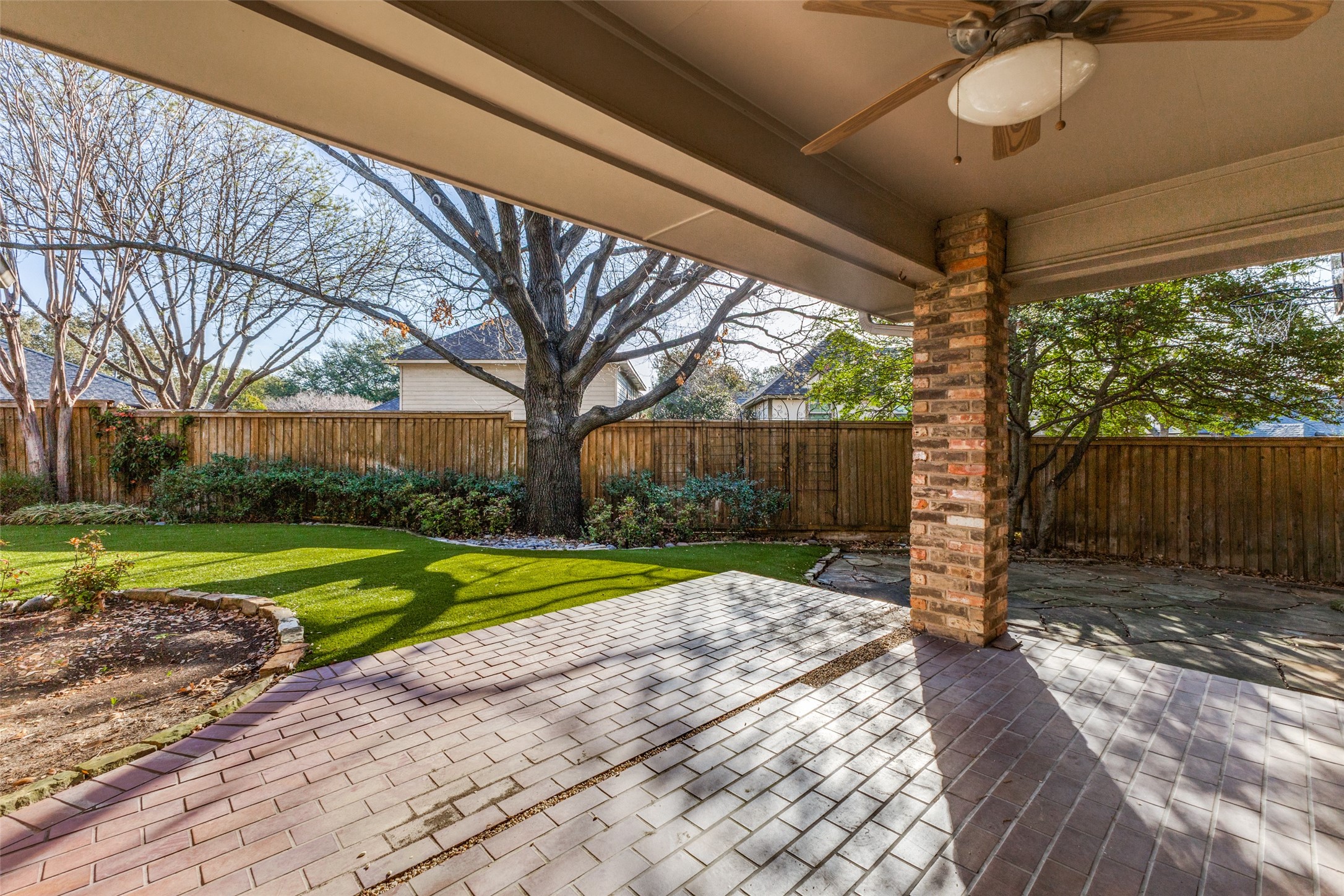 8014 Abramshire Avenue Dallas TX 75231
