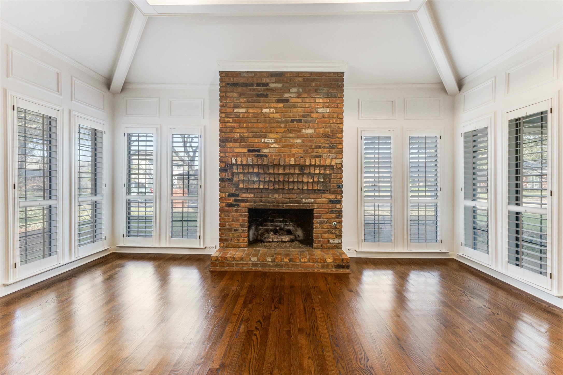 8014 Abramshire Avenue Dallas TX 75231