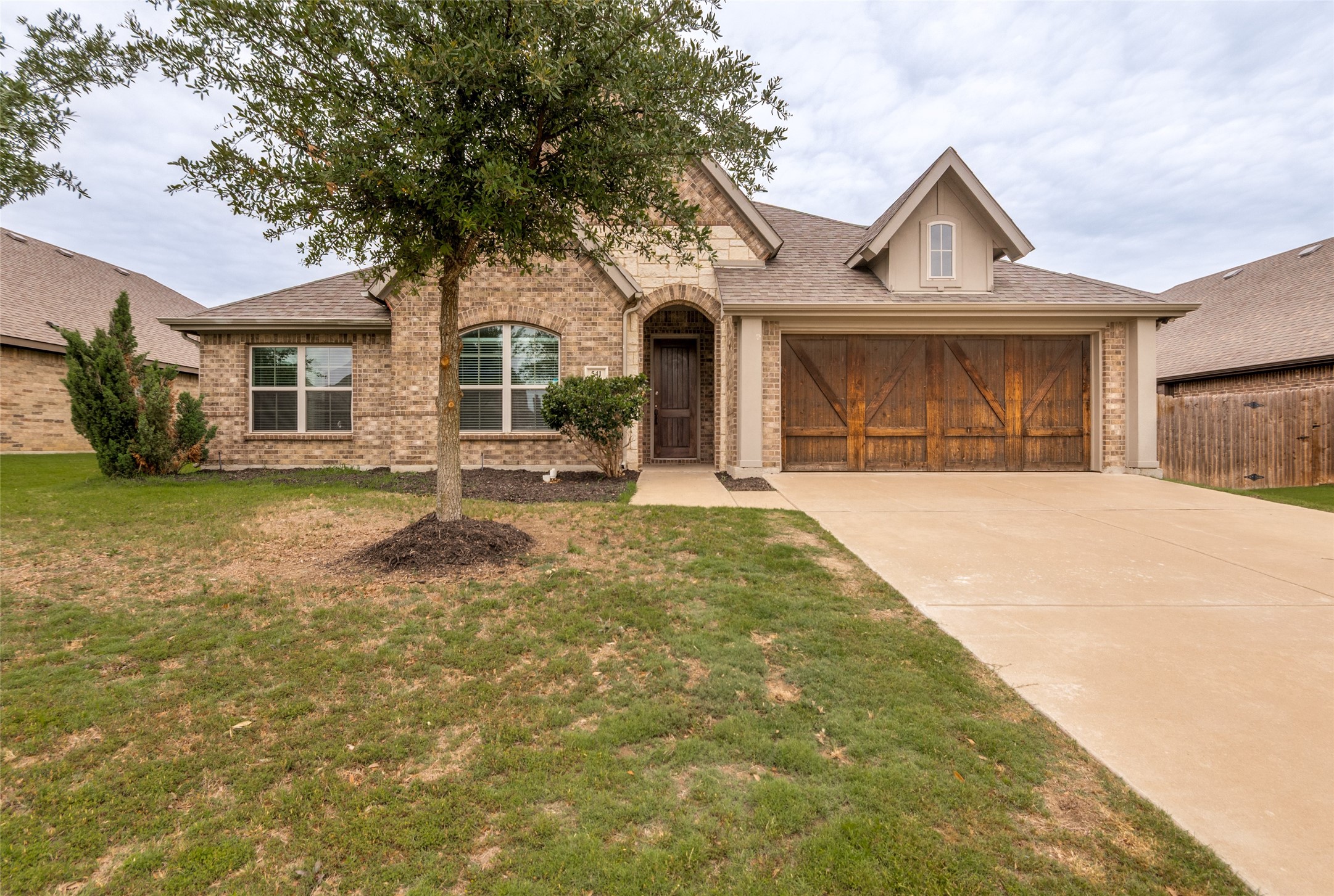 541 Windrow Lane Waxahachie TX 75165