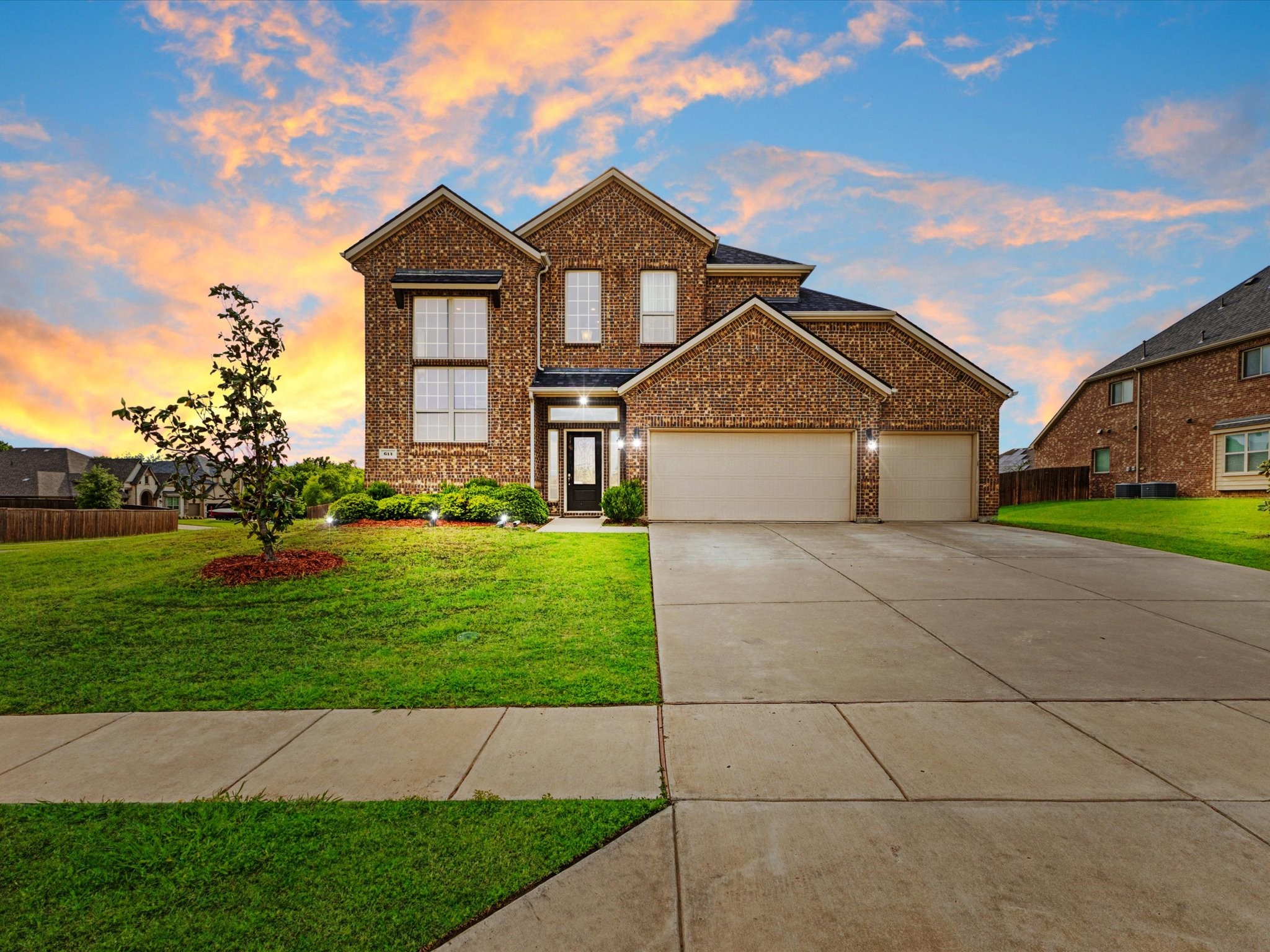 614 Woodridge Drive Oak Point TX 75068