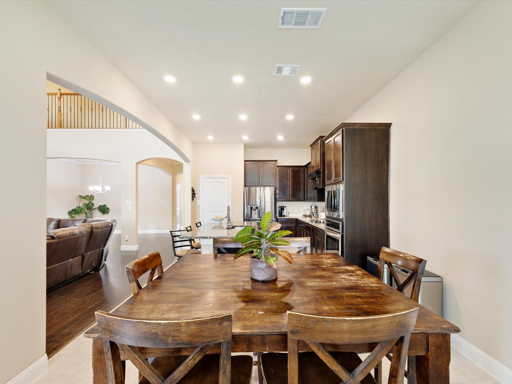 614 Woodridge Drive Oak Point TX 75068