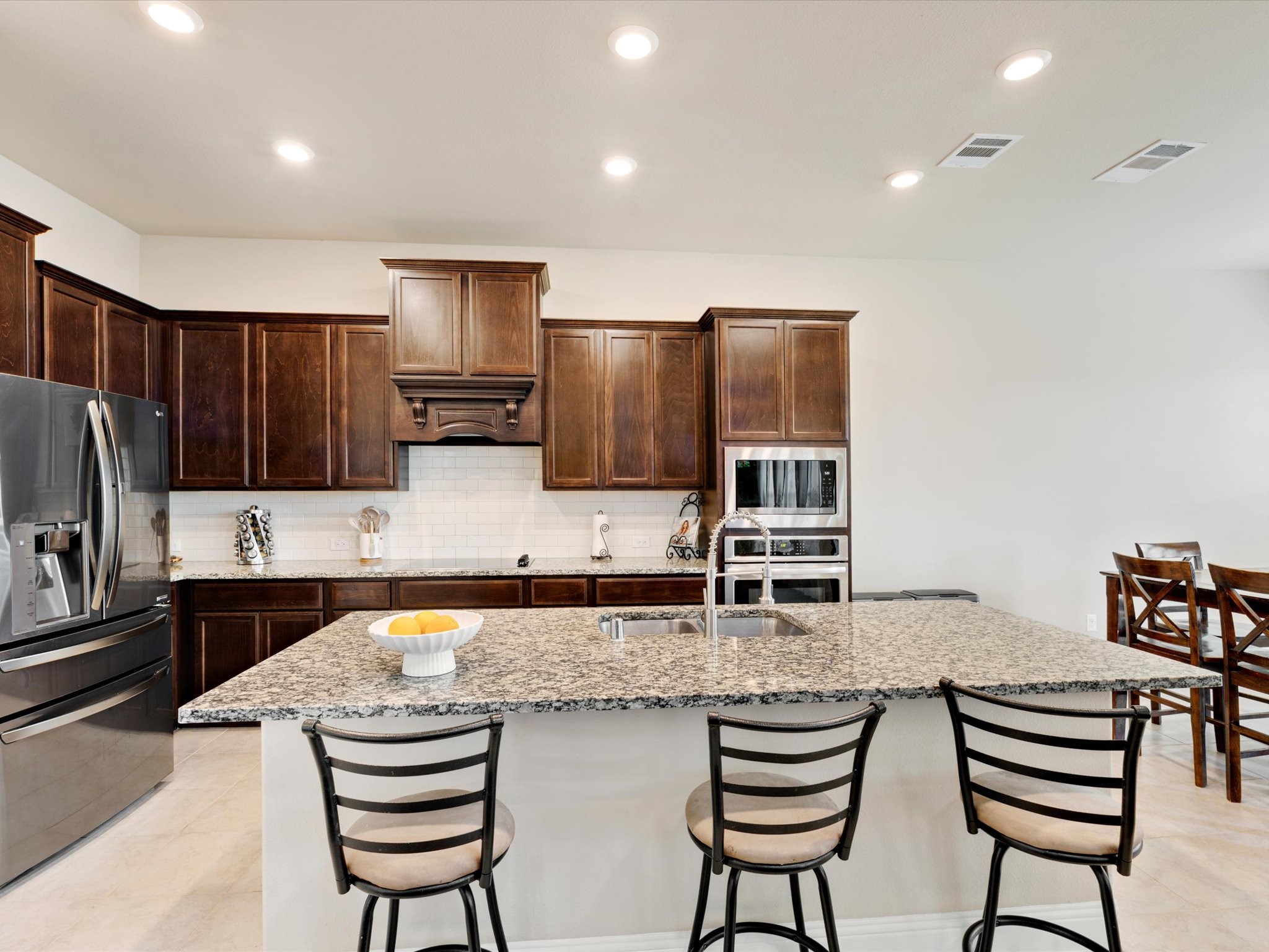 614 Woodridge Drive Oak Point TX 75068
