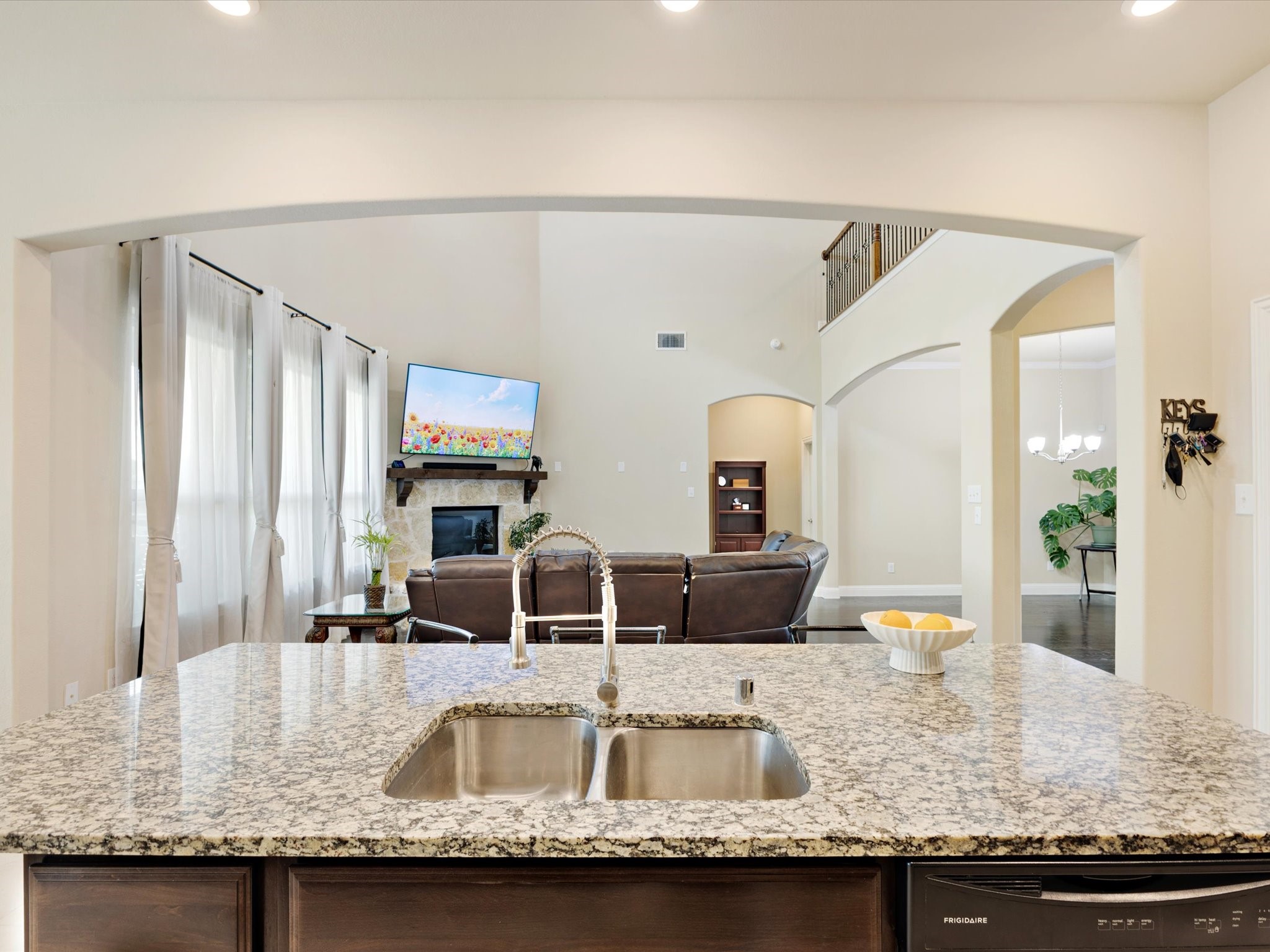 614 Woodridge Drive Oak Point TX 75068