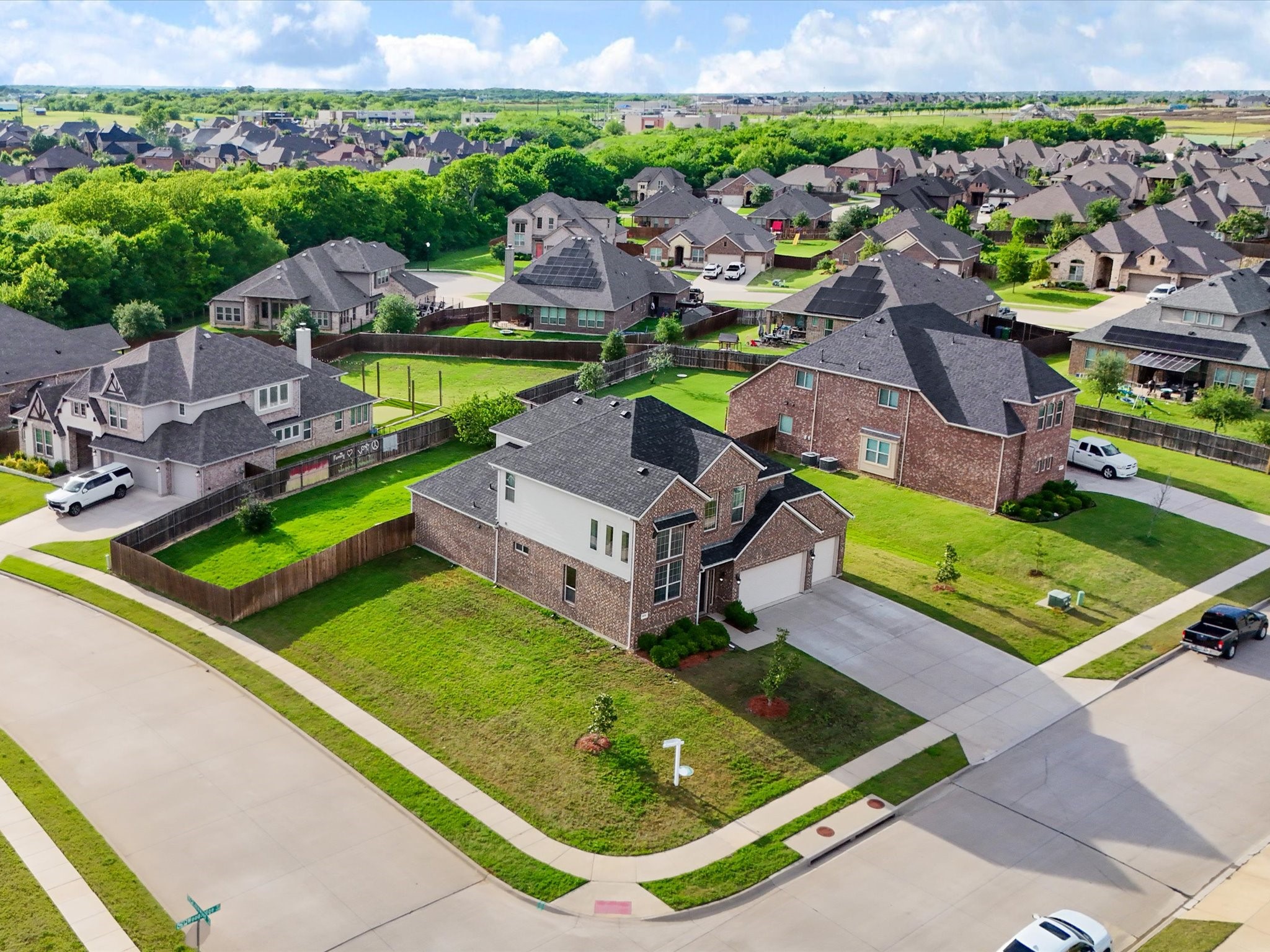 614 Woodridge Drive Oak Point TX 75068