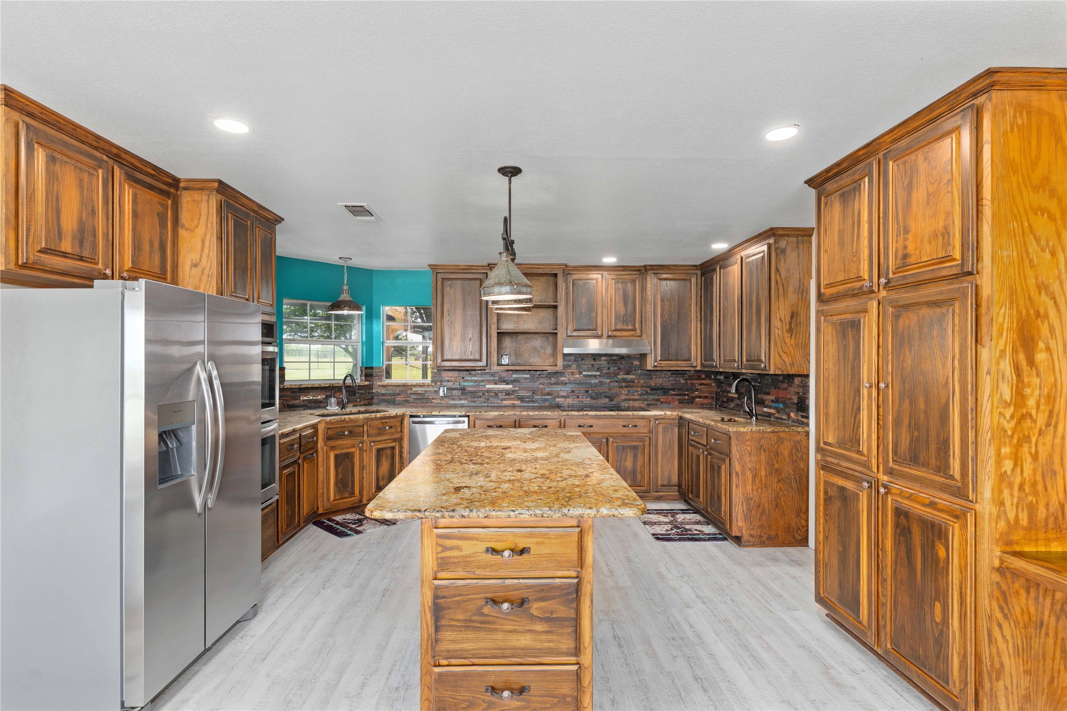 19050 County Road 487 May TX 76857