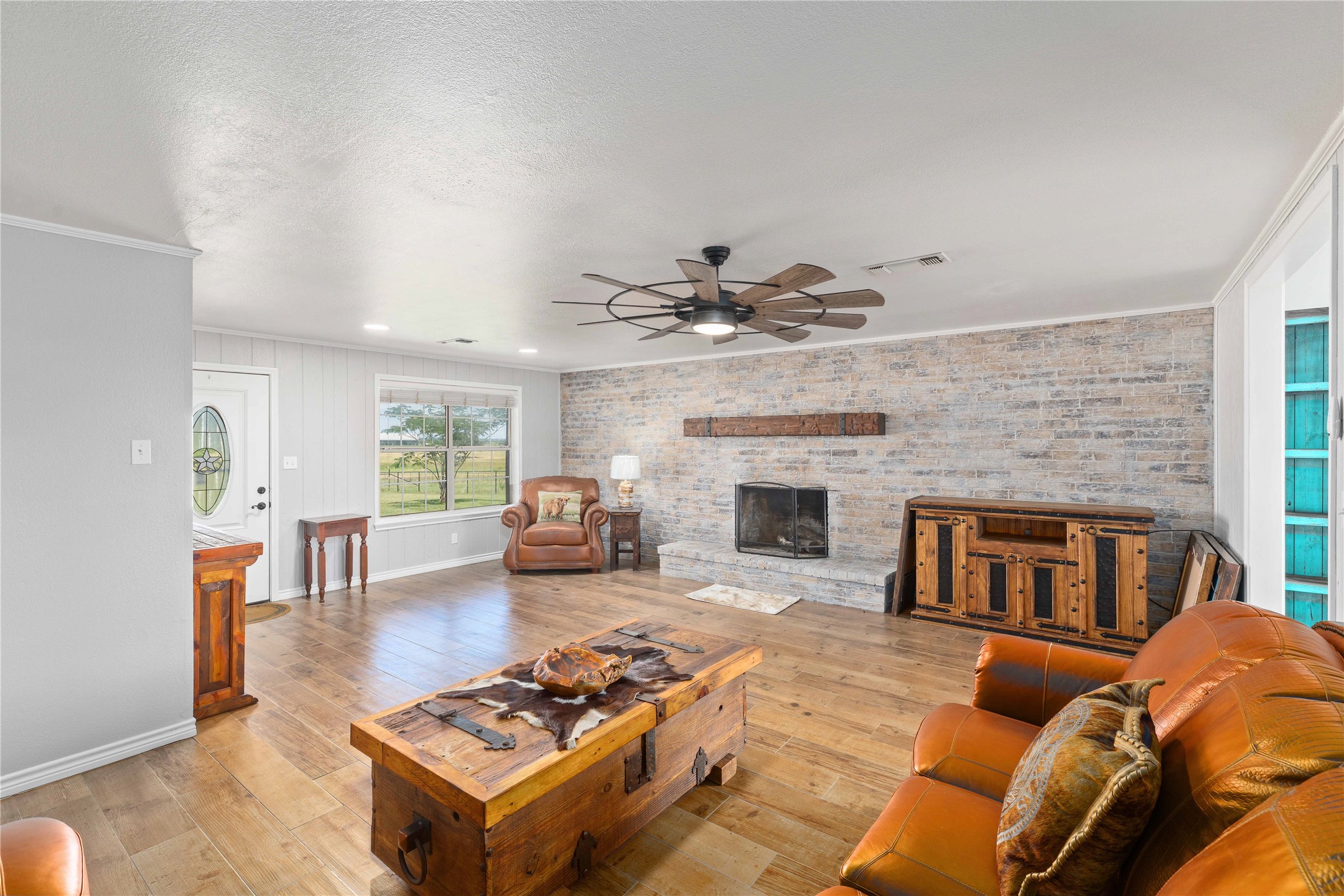 19050 County Road 487 May TX 76857