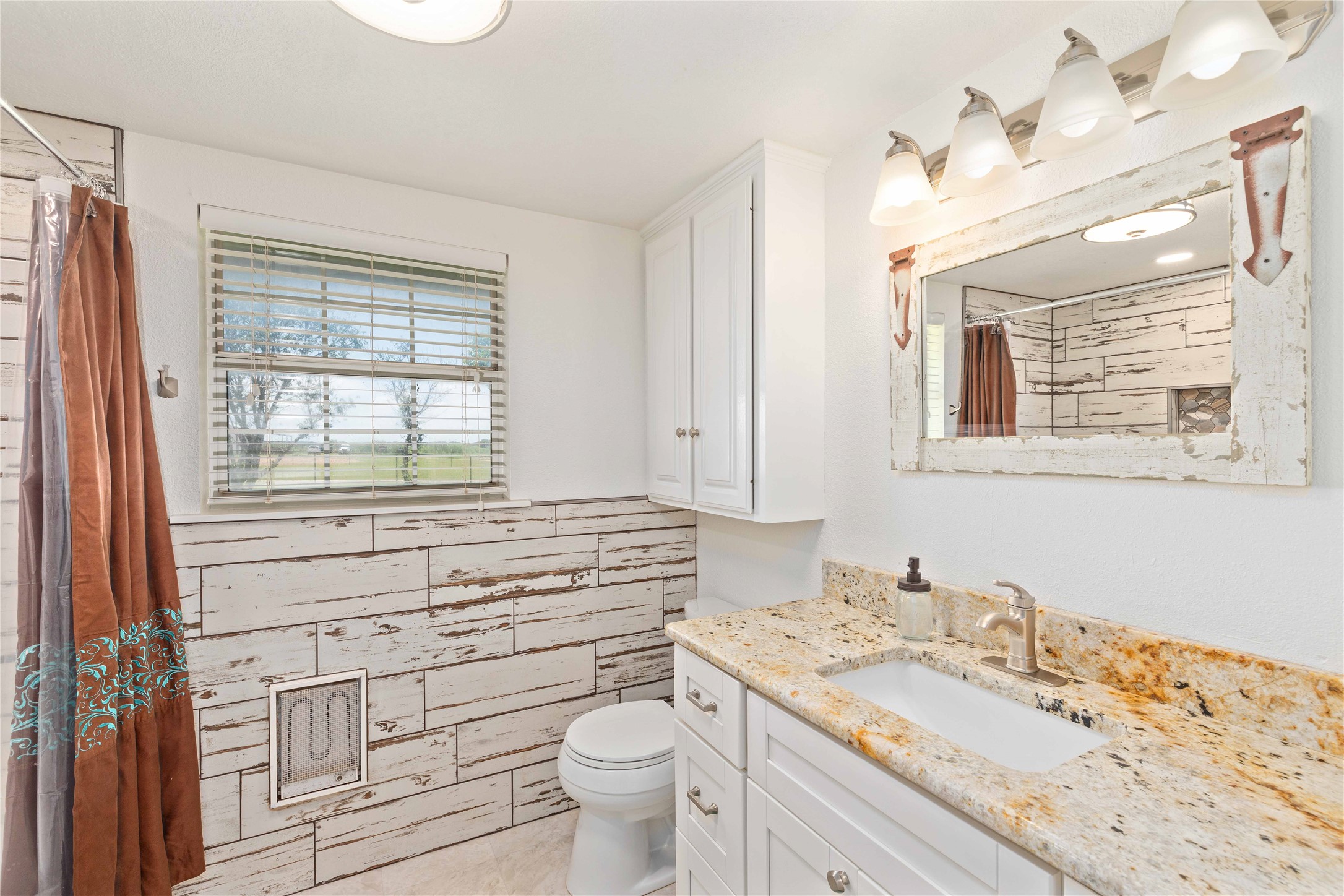 19050 County Road 487 May TX 76857