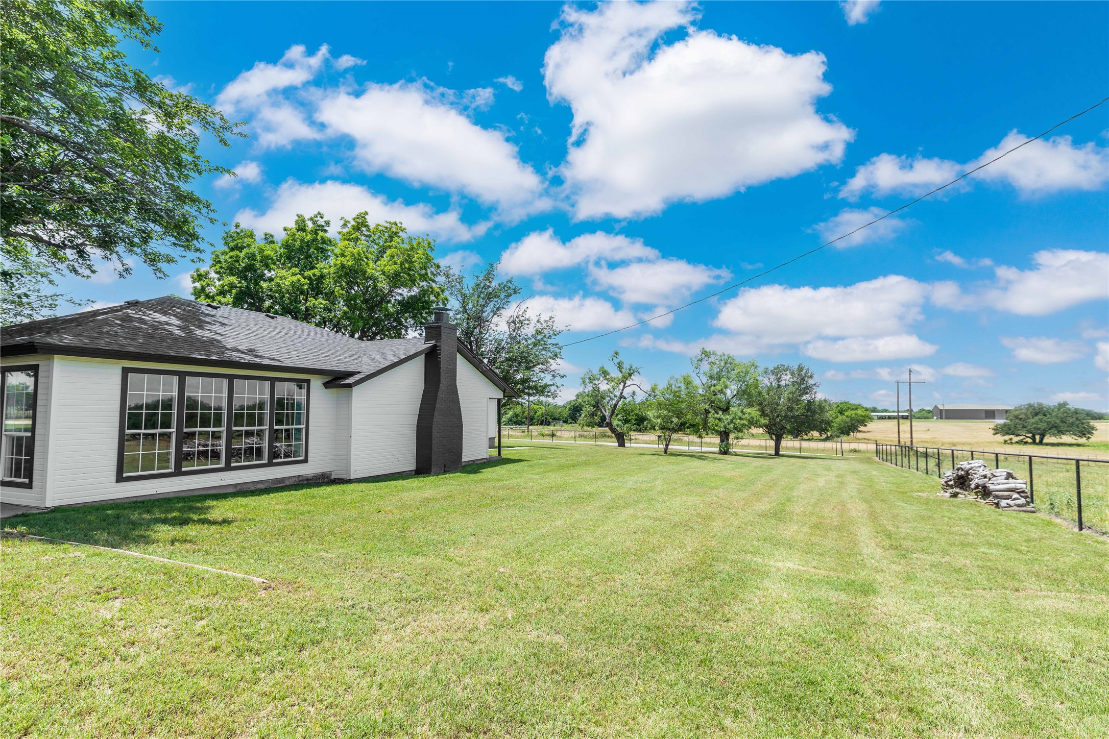 19050 County Road 487 May TX 76857