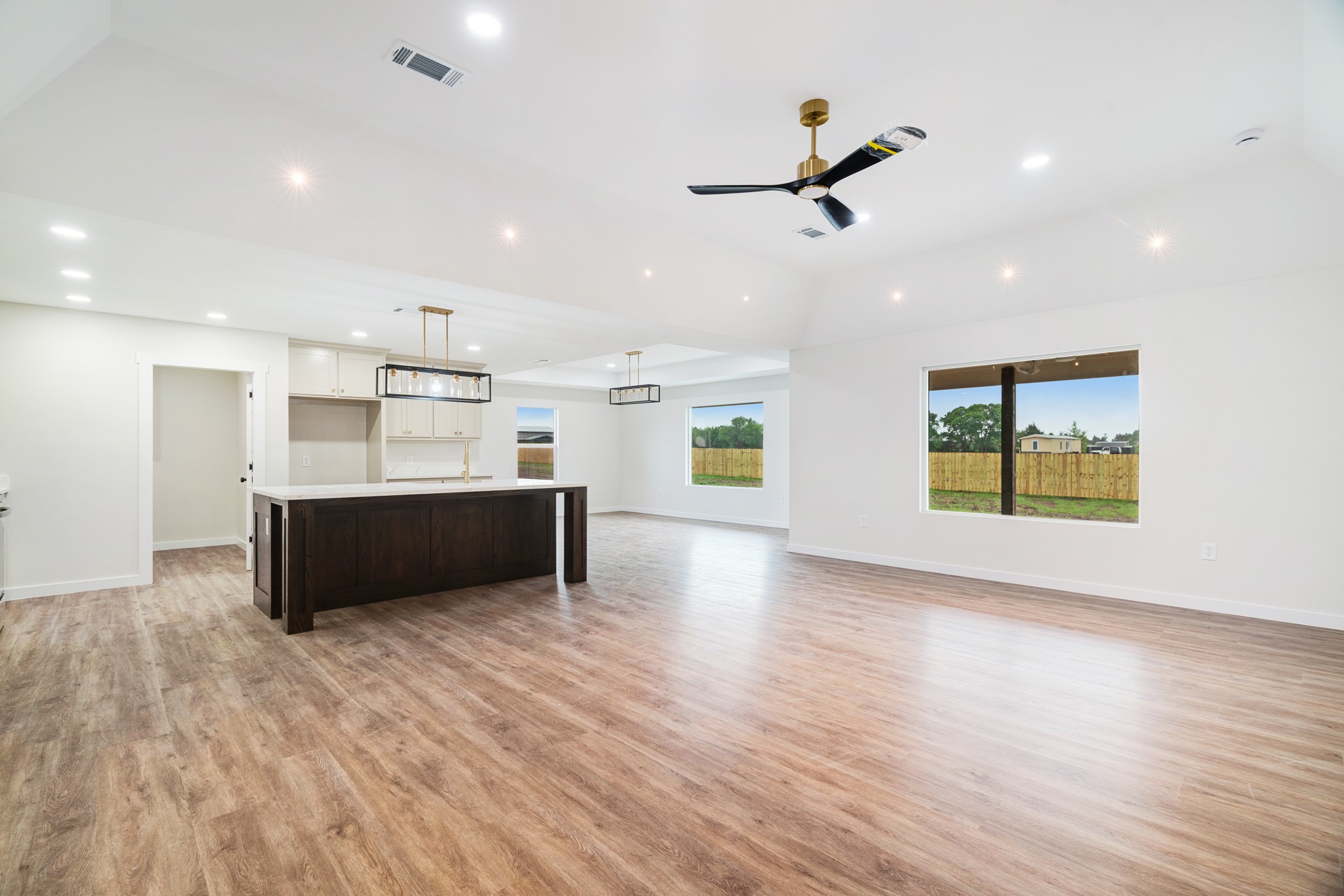 59 Private Road 33039 Sumner TX 75421