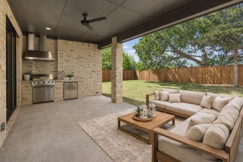 1830 Heritage Knll Drive Sherman TX 75092