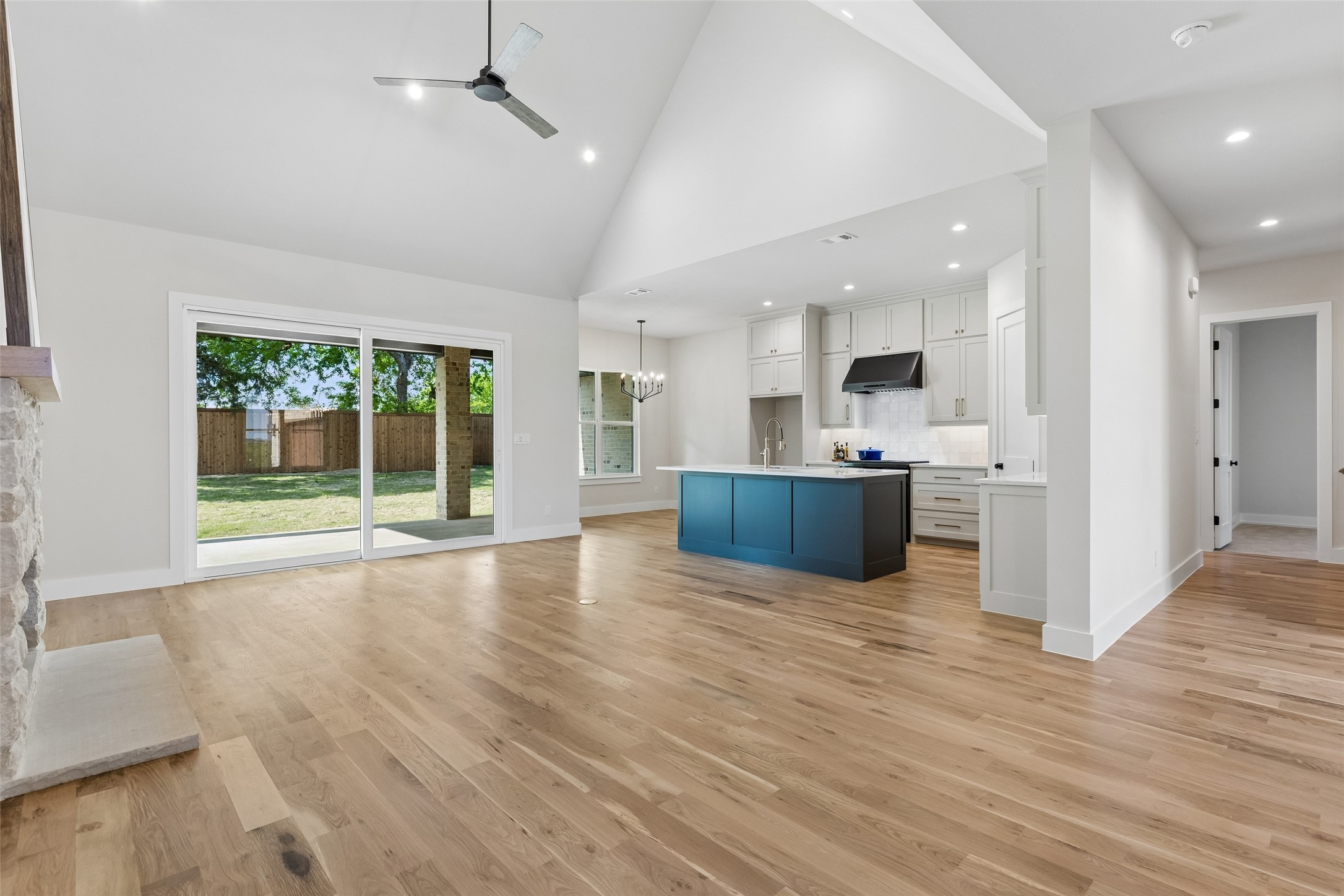 1830 Heritage Knll Drive Sherman TX 75092