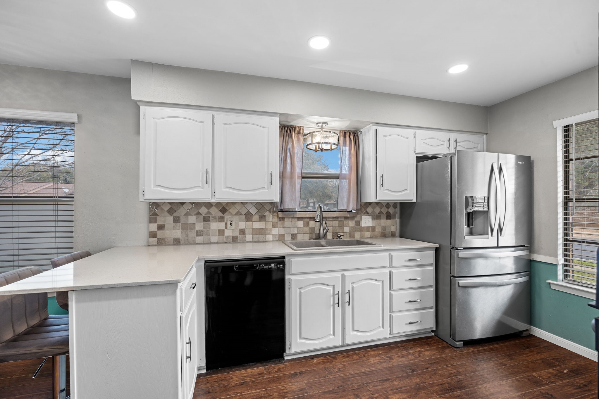 3125 Teakwood Drive Bedford TX 76021
