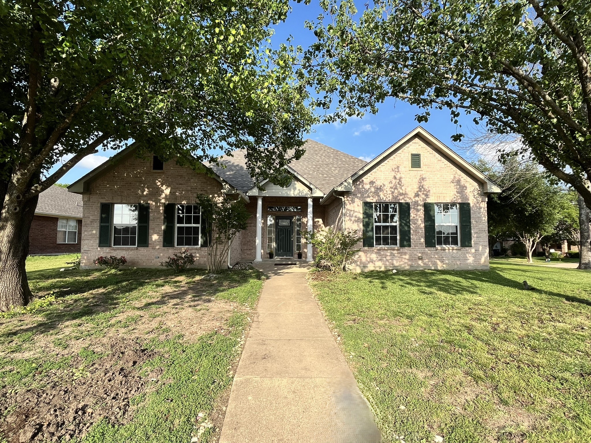 2700 Boyd Street Ennis TX 75119