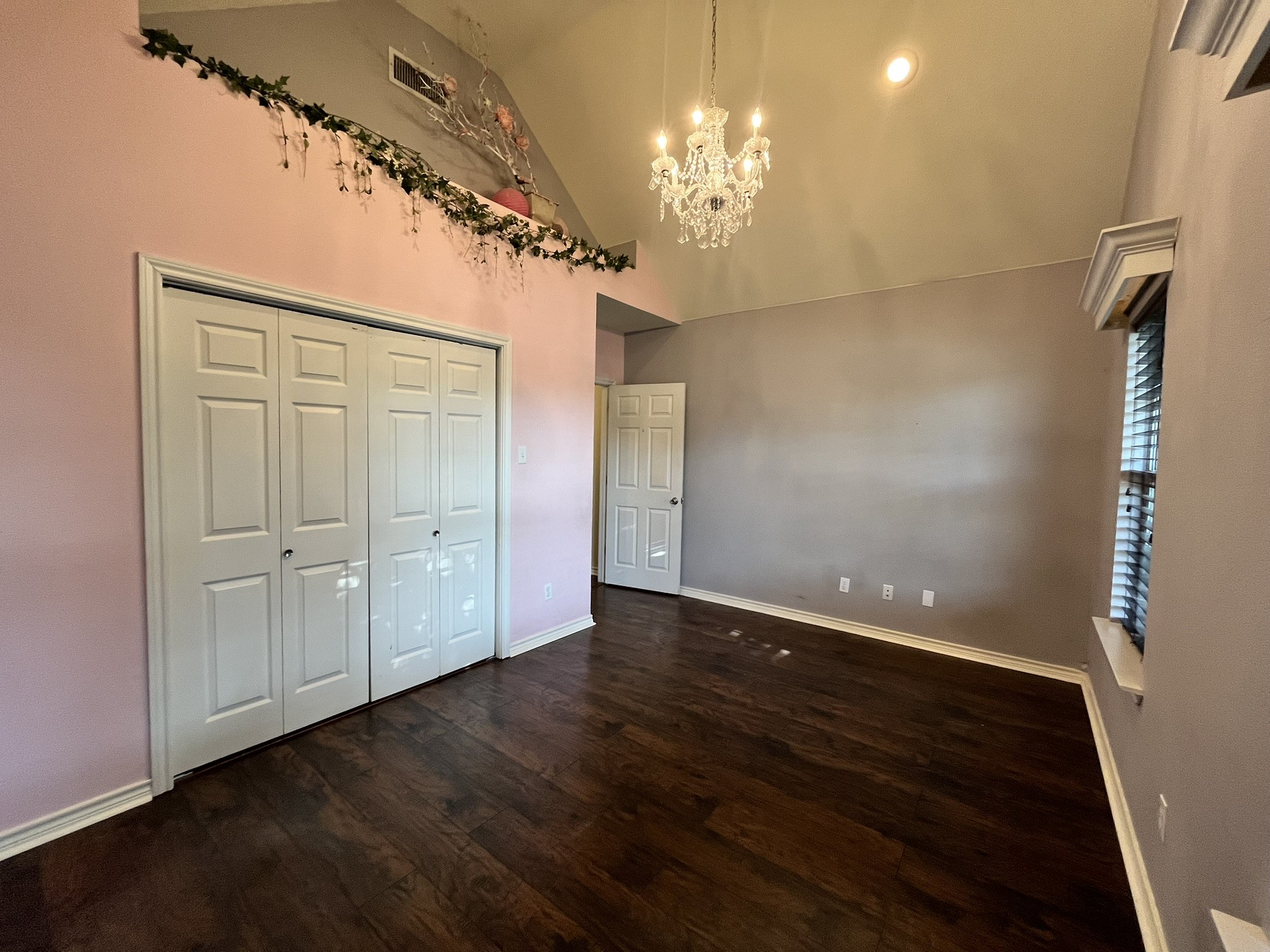 2700 Boyd Street Ennis TX 75119