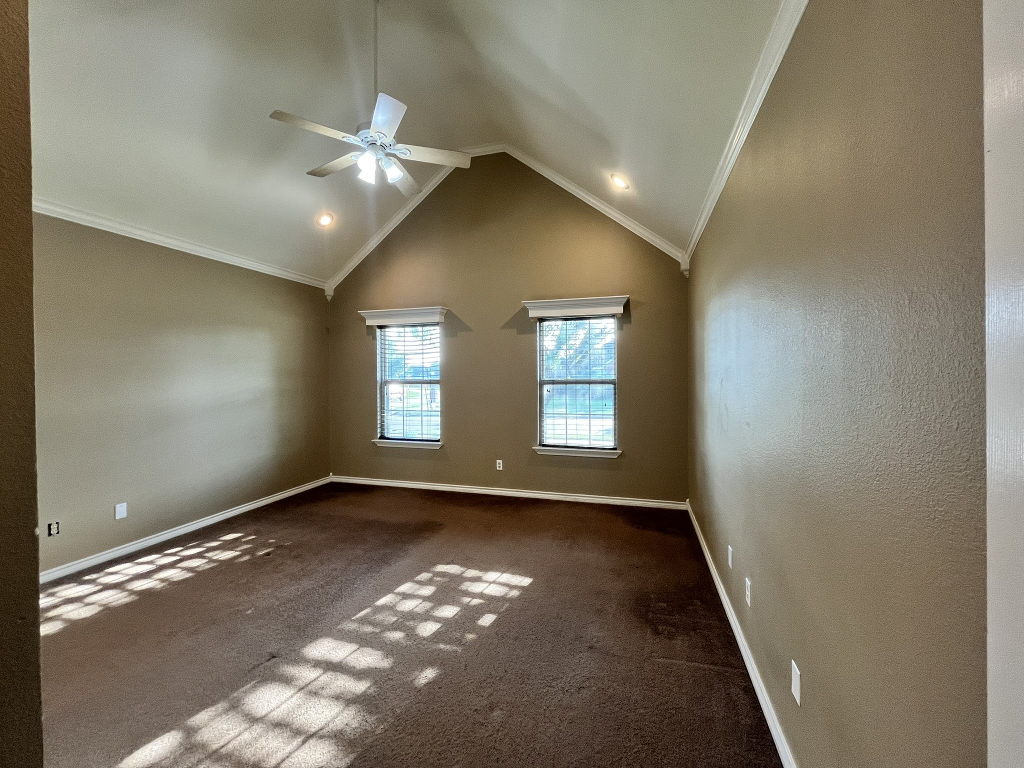 2700 Boyd Street Ennis TX 75119