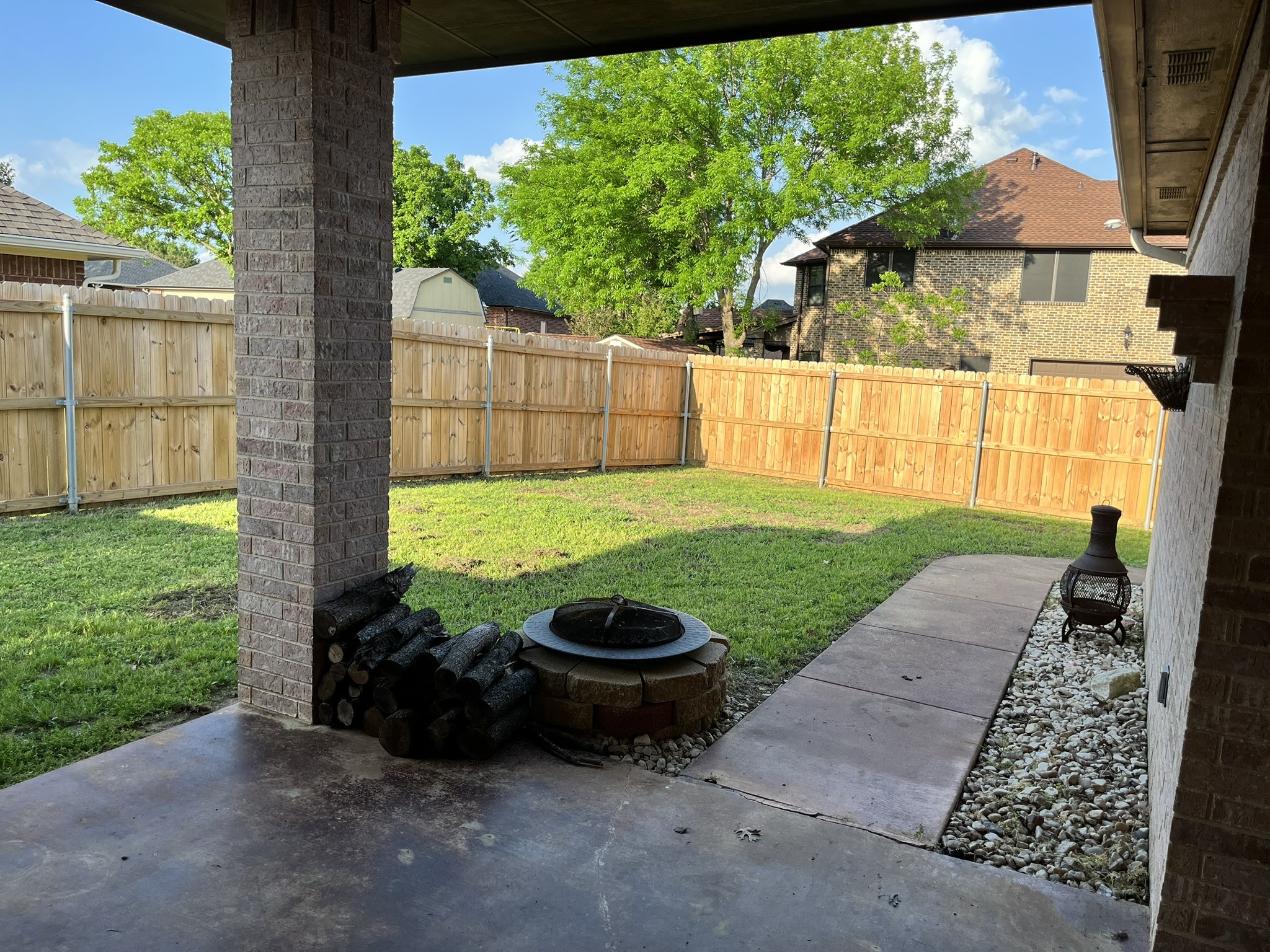 2700 Boyd Street Ennis TX 75119