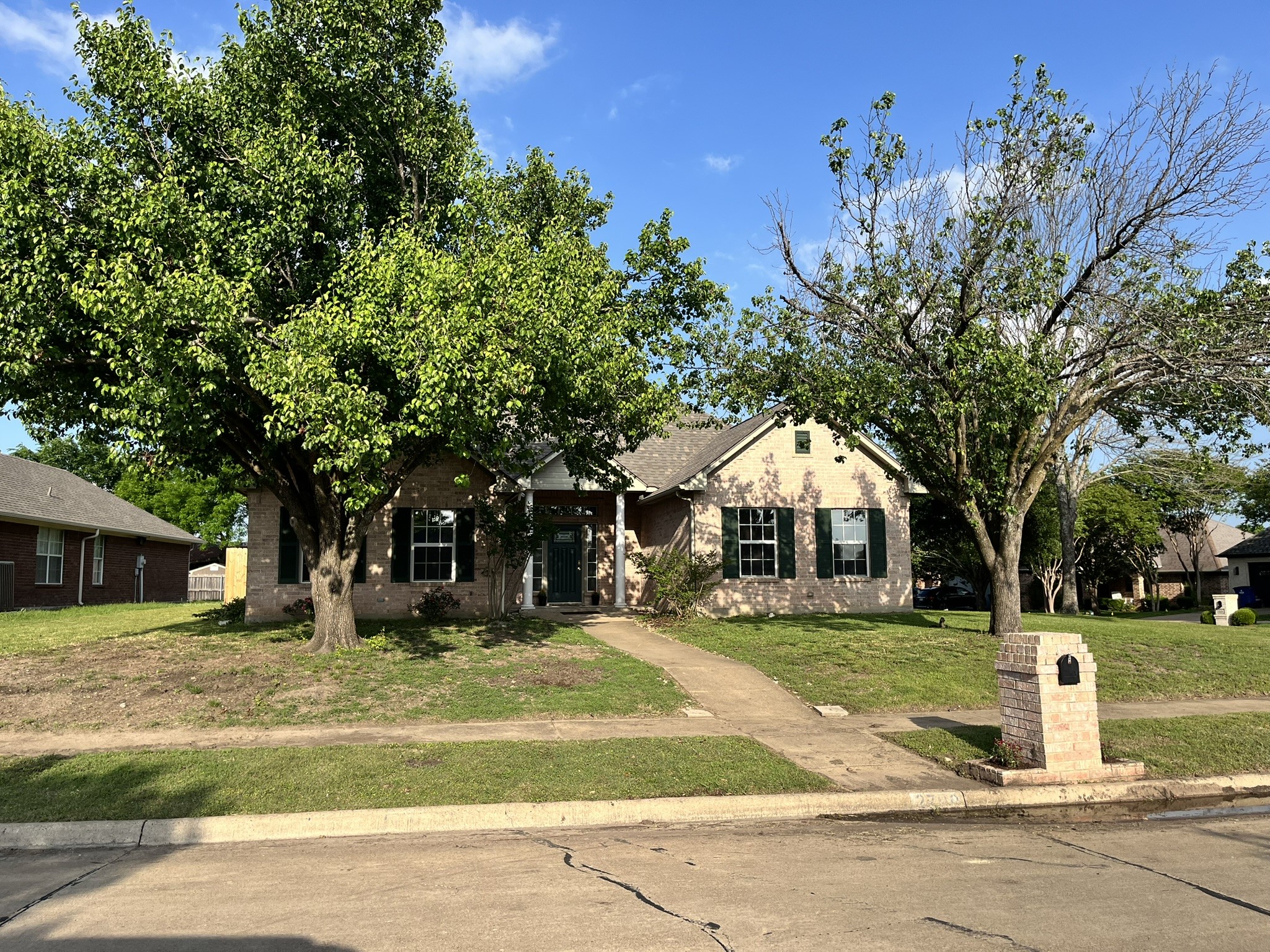 2700 Boyd Street Ennis TX 75119