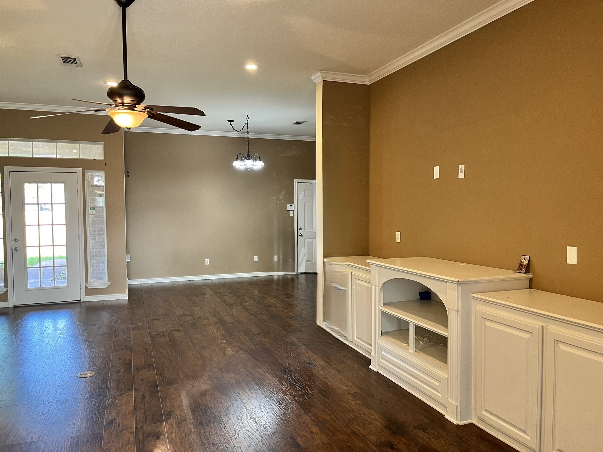 2700 Boyd Street Ennis TX 75119