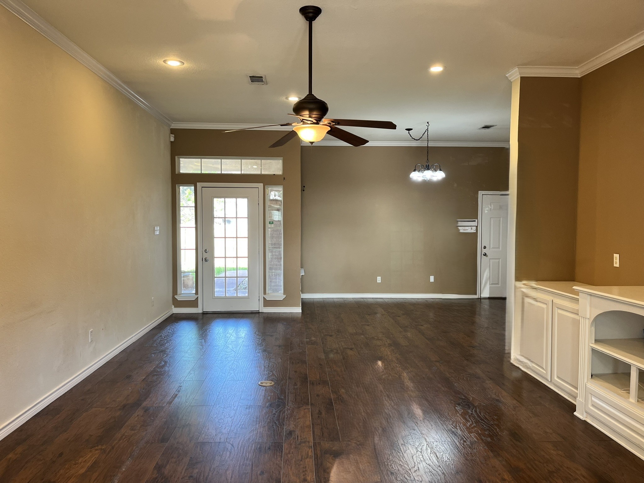 2700 Boyd Street Ennis TX 75119