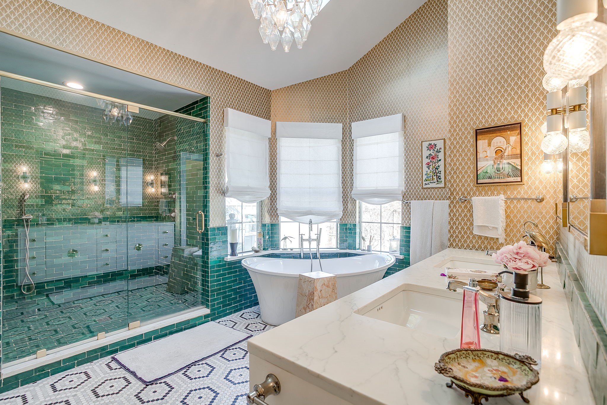 2222 W Magnolia Avenue Fort Worth TX 76110