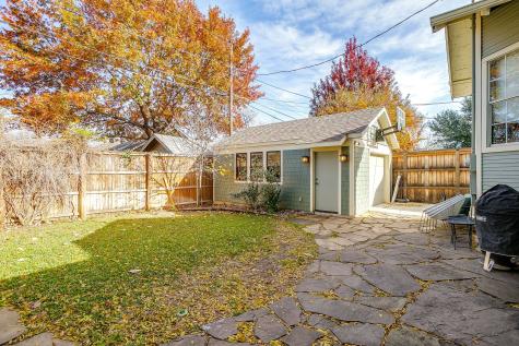 2222 W Magnolia Avenue Fort Worth TX 76110