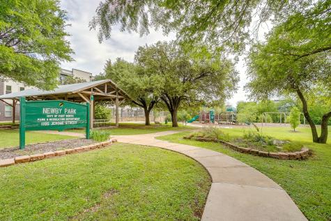 2222 W Magnolia Avenue Fort Worth TX 76110