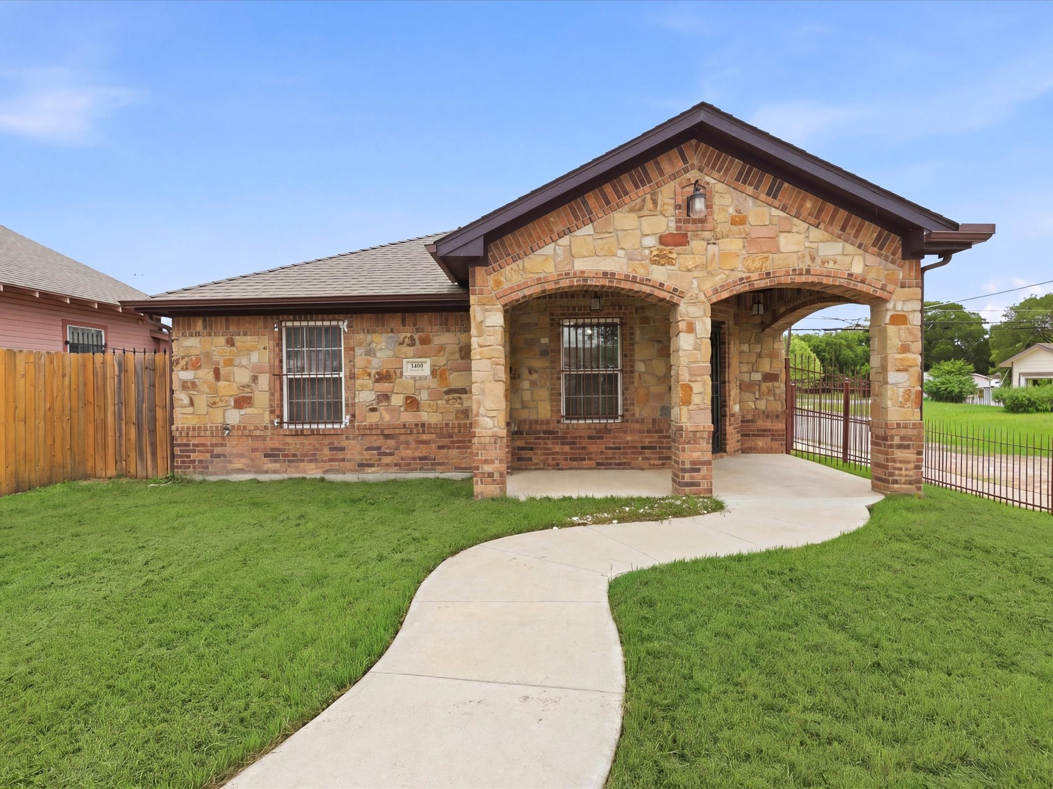 1400 Stewart Street Fort Worth TX 76104