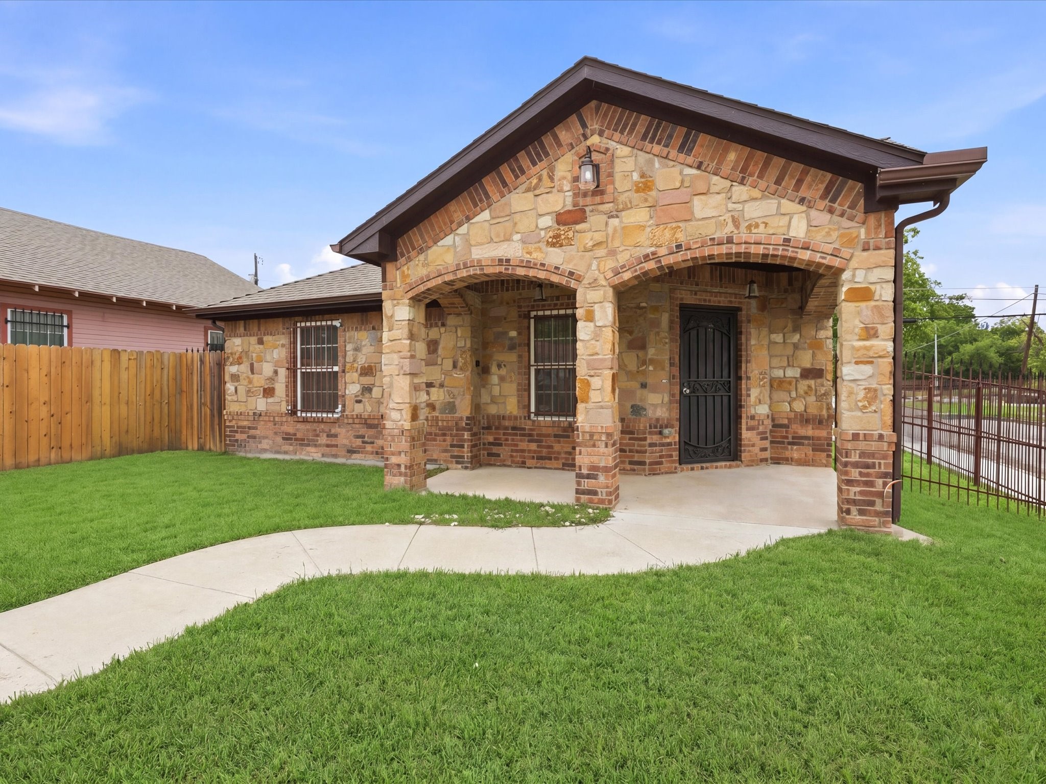 1400 Stewart Street Fort Worth TX 76104