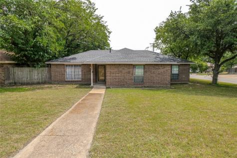246 W Center Street Duncanville TX 75116
