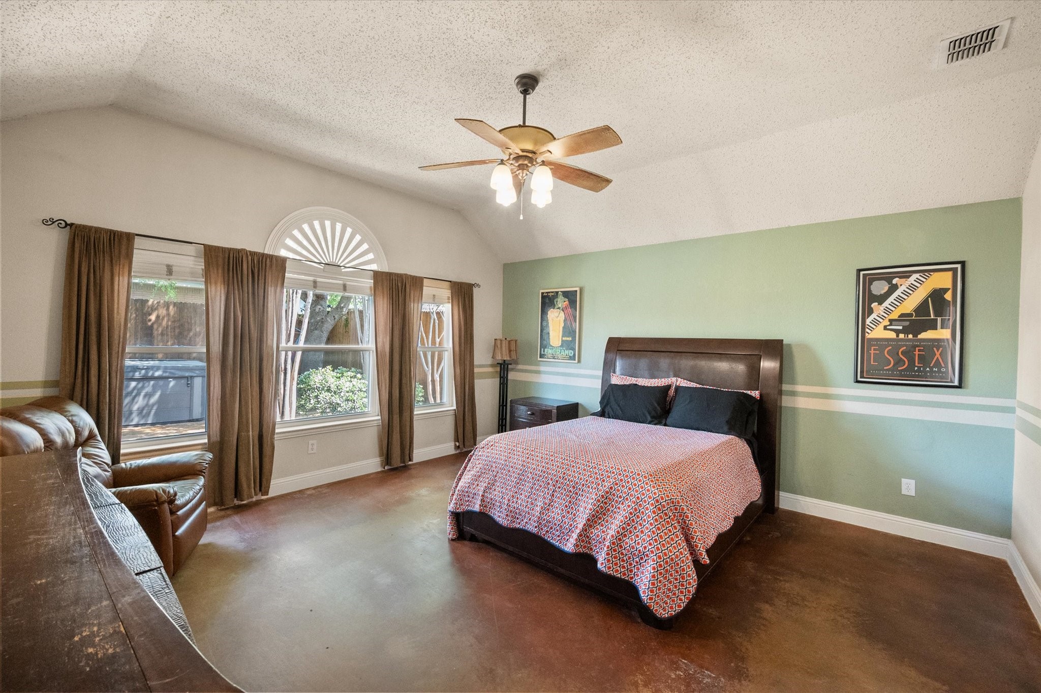 1305 Liverpool Lane Mansfield TX 76063