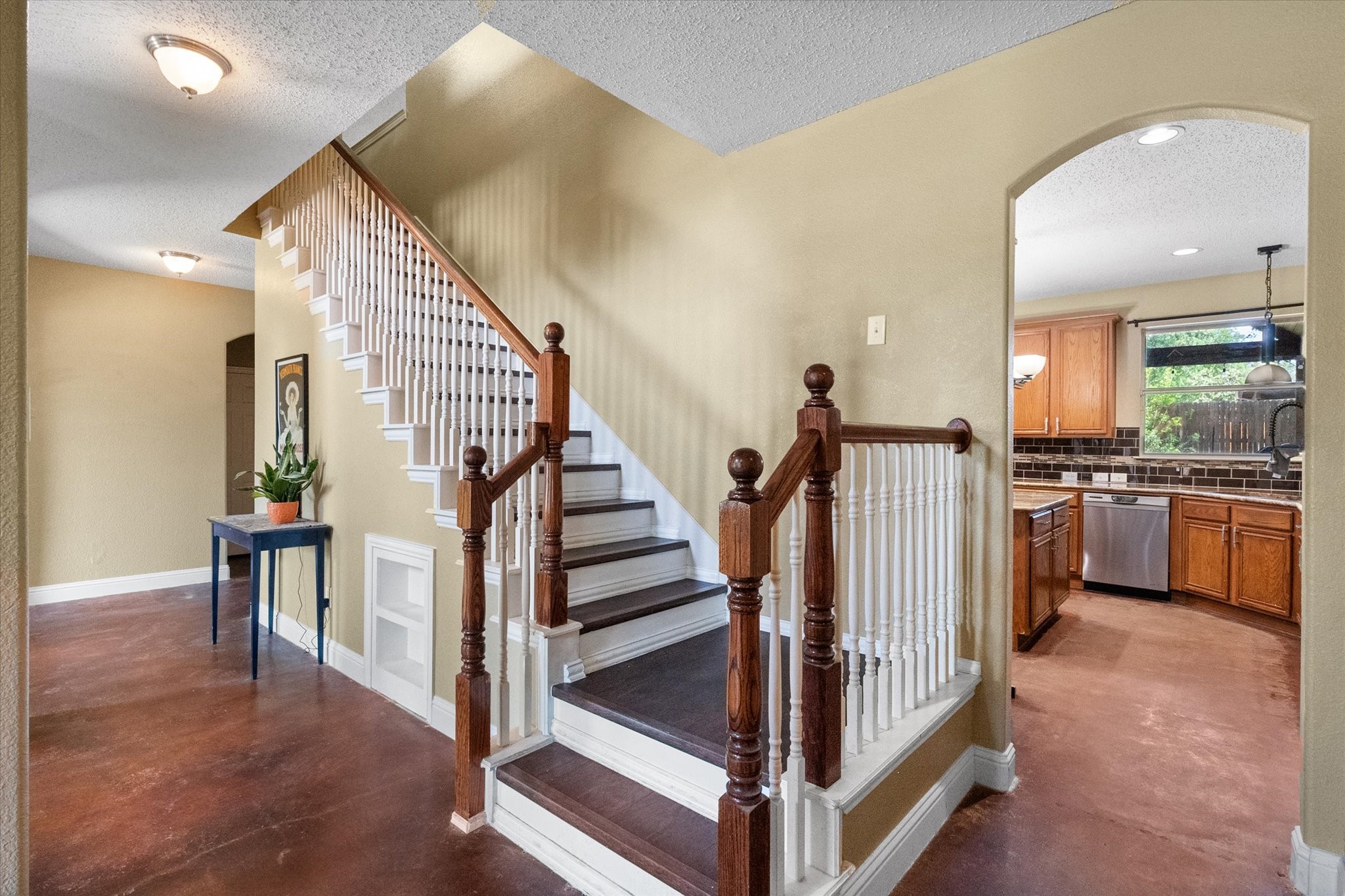 1305 Liverpool Lane Mansfield TX 76063