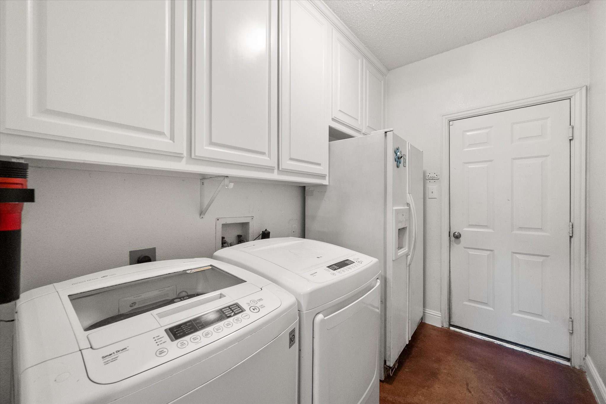 1305 Liverpool Lane Mansfield TX 76063