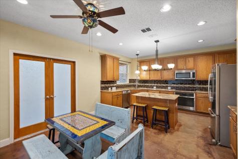 1305 Liverpool Lane Mansfield TX 76063