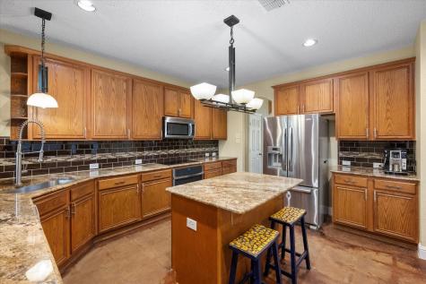 1305 Liverpool Lane Mansfield TX 76063