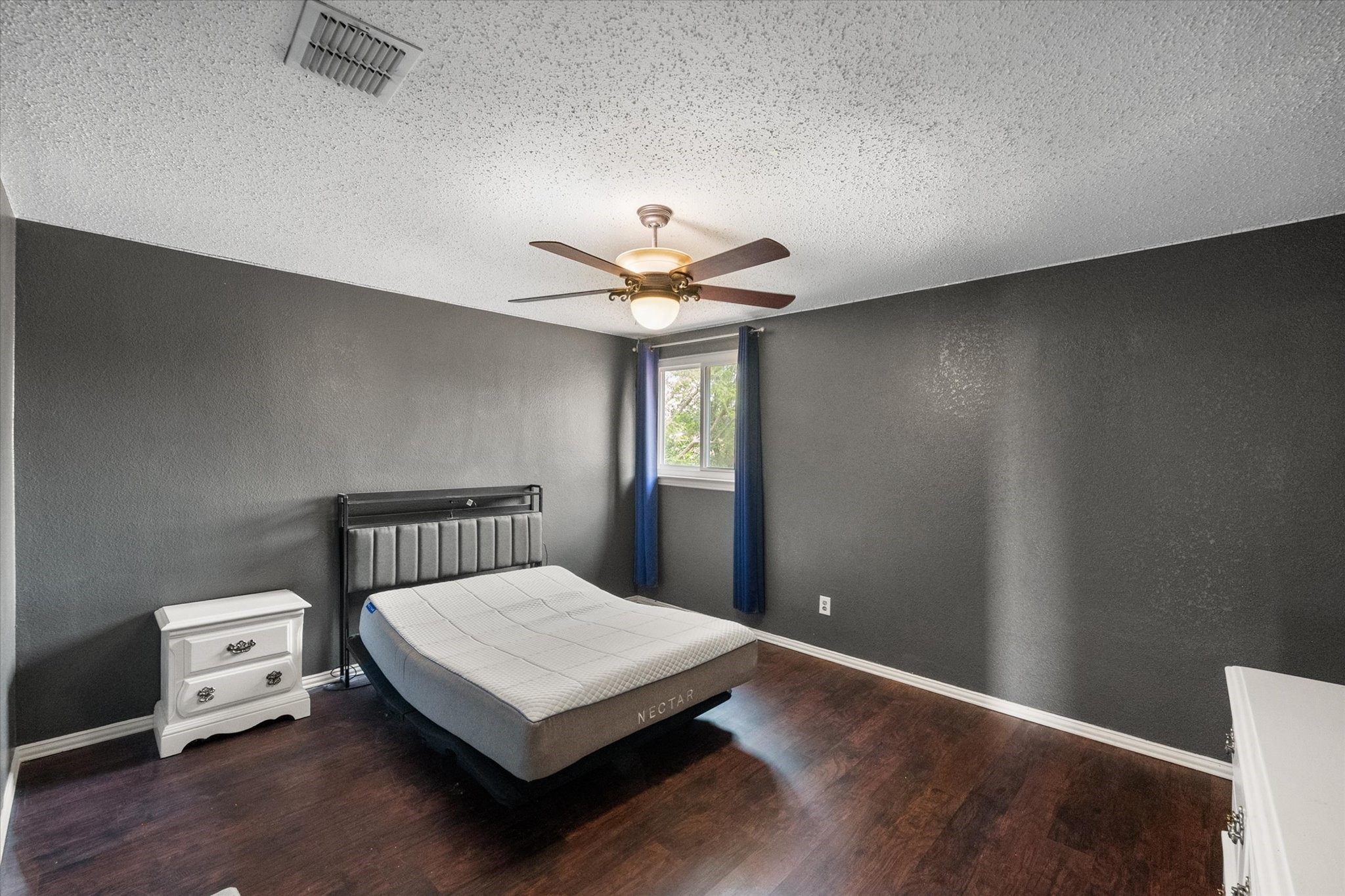 1305 Liverpool Lane Mansfield TX 76063