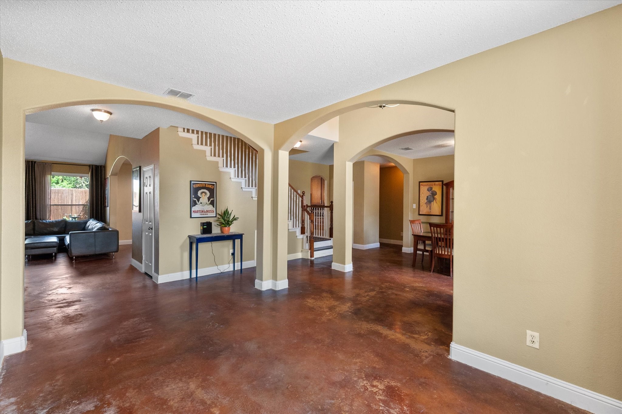 1305 Liverpool Lane Mansfield TX 76063