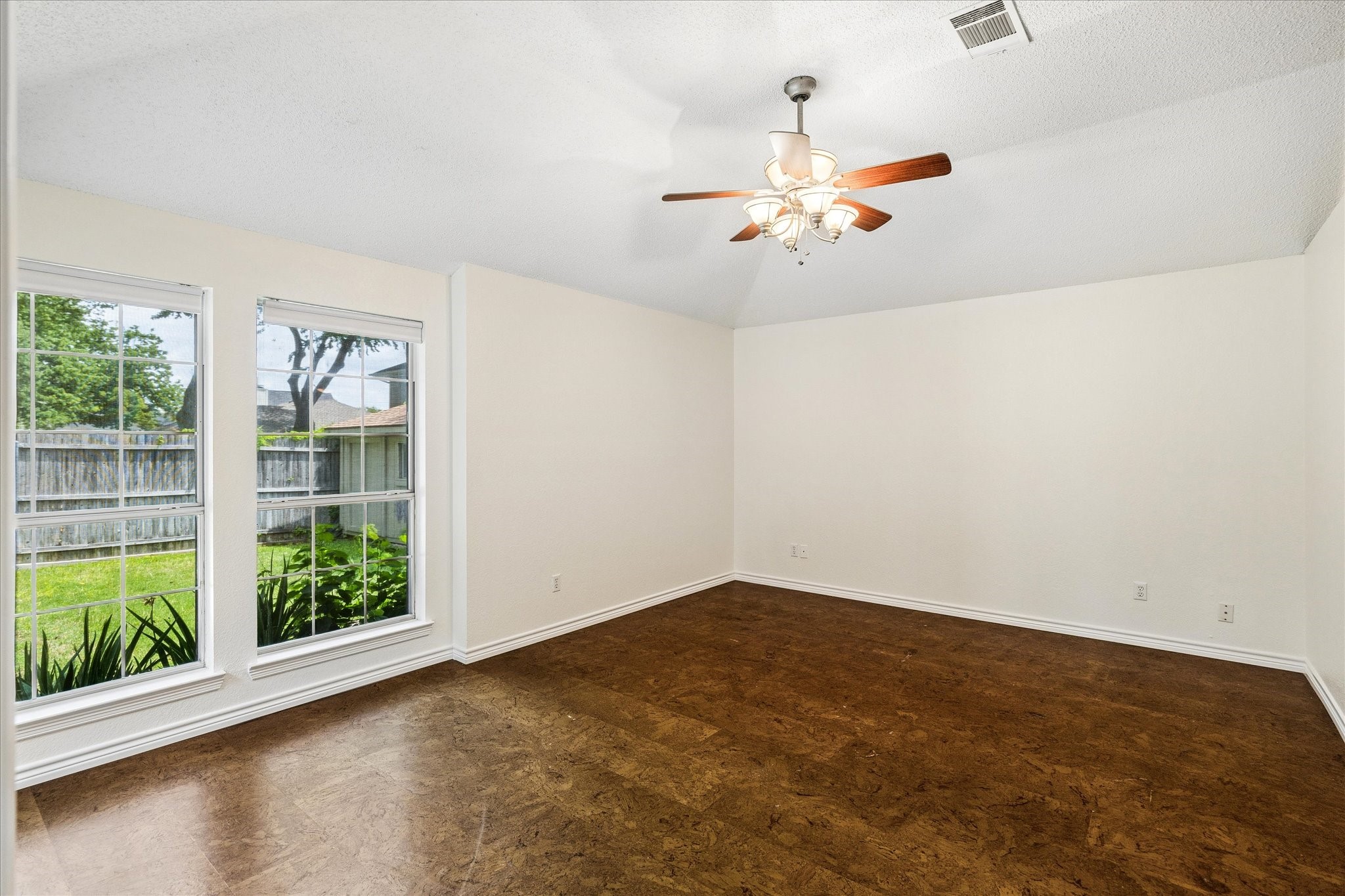 1263 Wendy Court Kennedale TX 76060