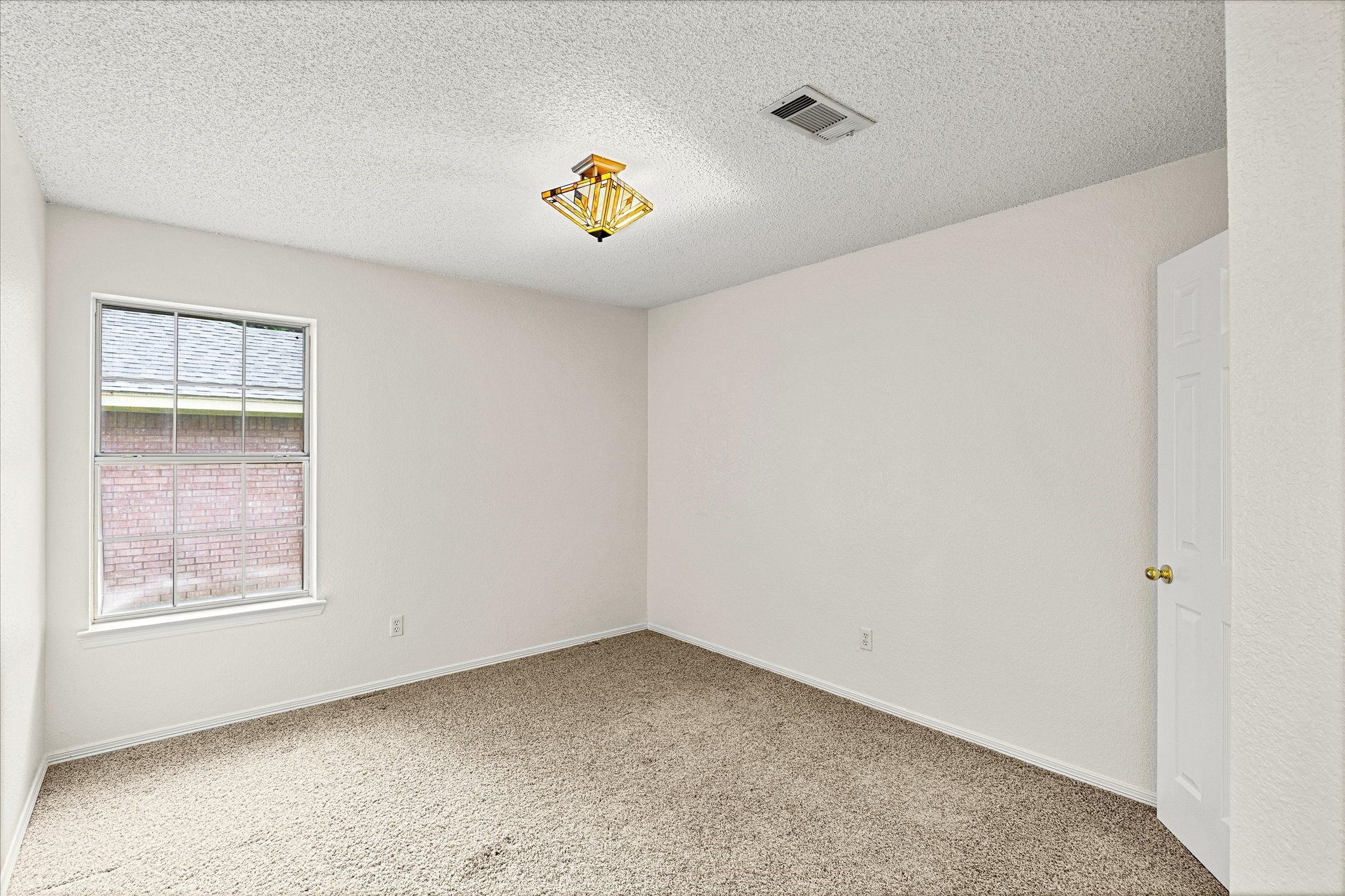 1263 Wendy Court Kennedale TX 76060