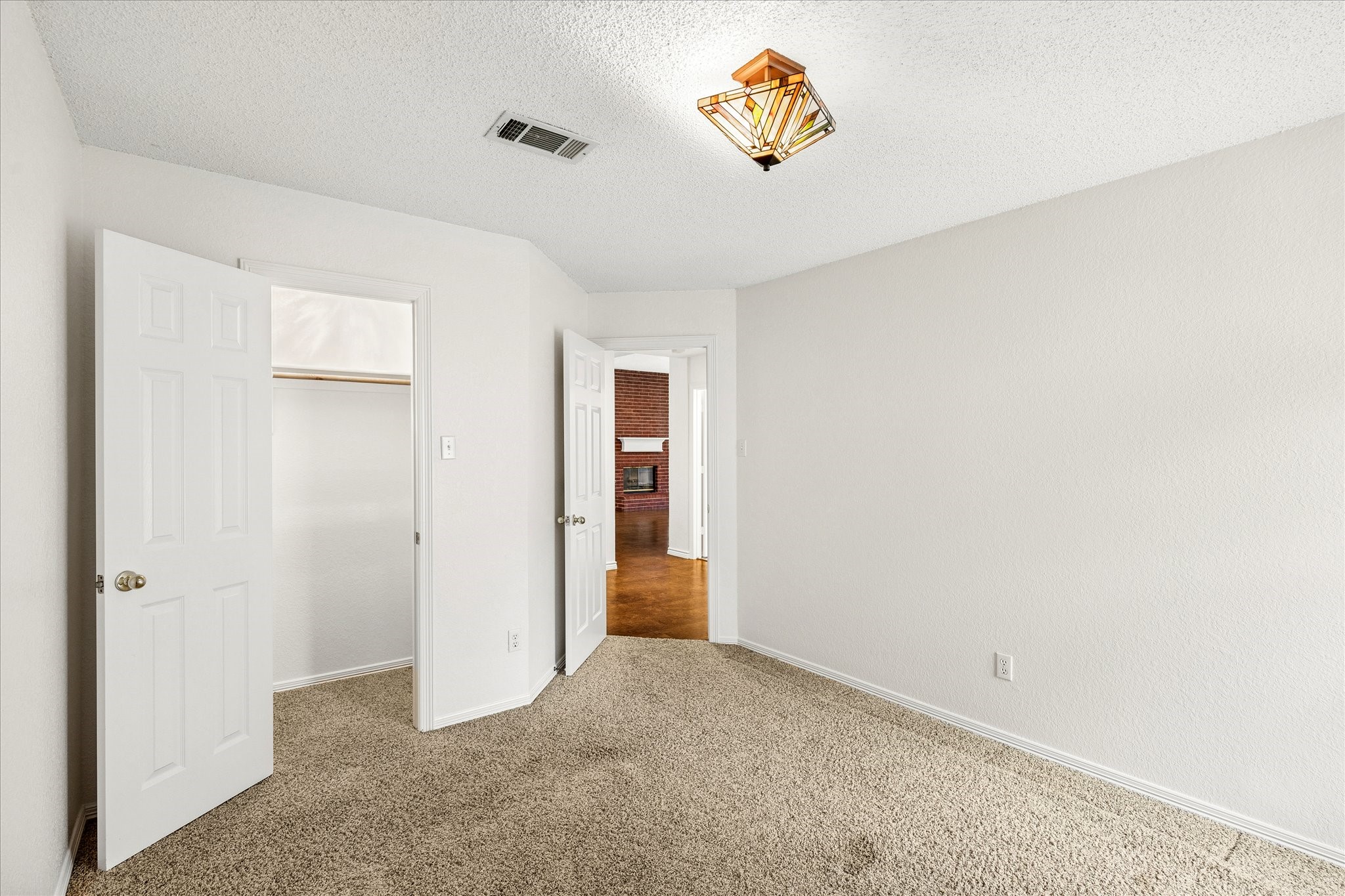 1263 Wendy Court Kennedale TX 76060
