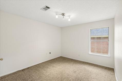 1263 Wendy Court Kennedale TX 76060