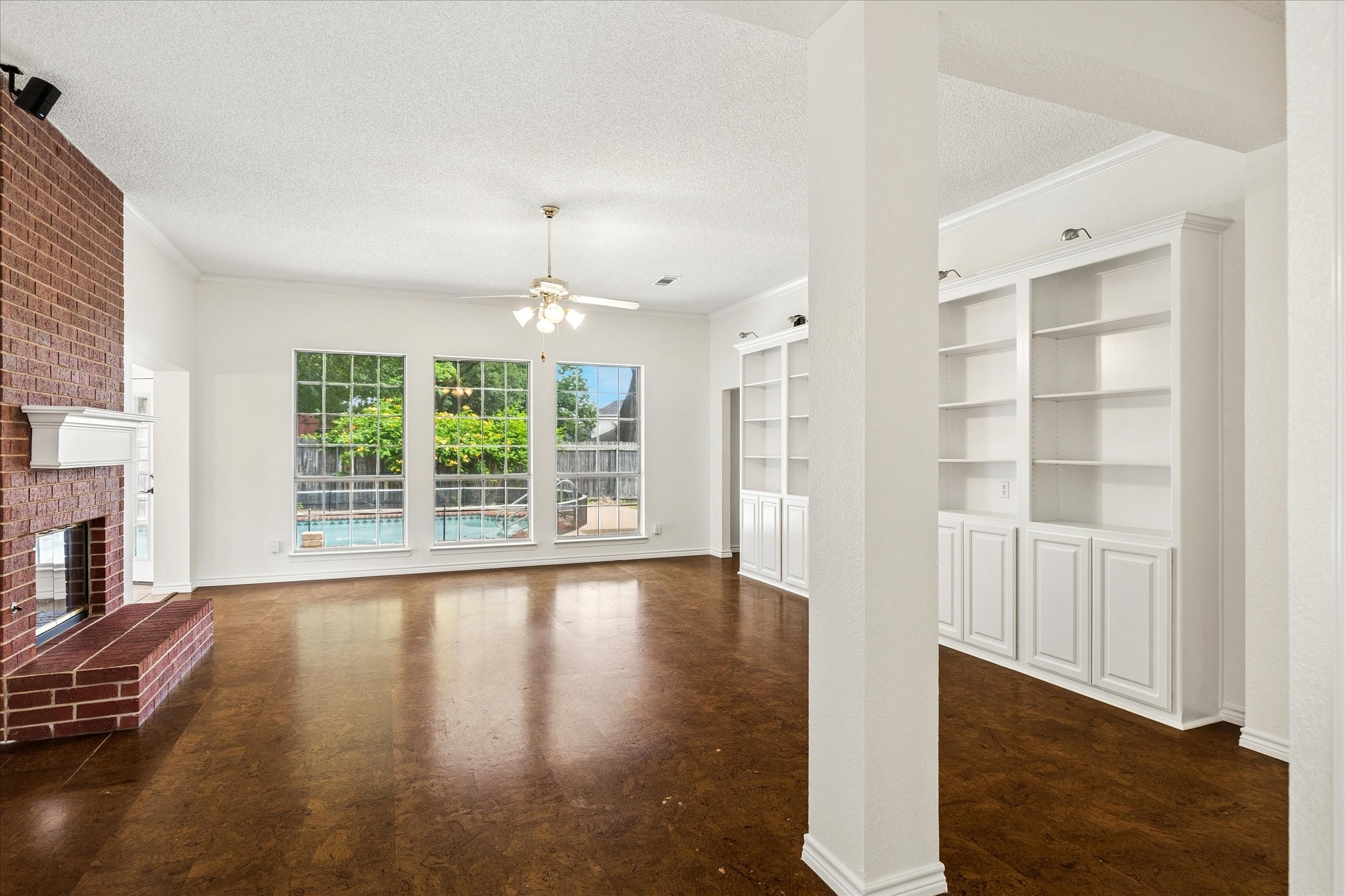 1263 Wendy Court Kennedale TX 76060