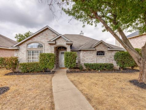 4715 Hollow Bend Lane Dallas TX 75227