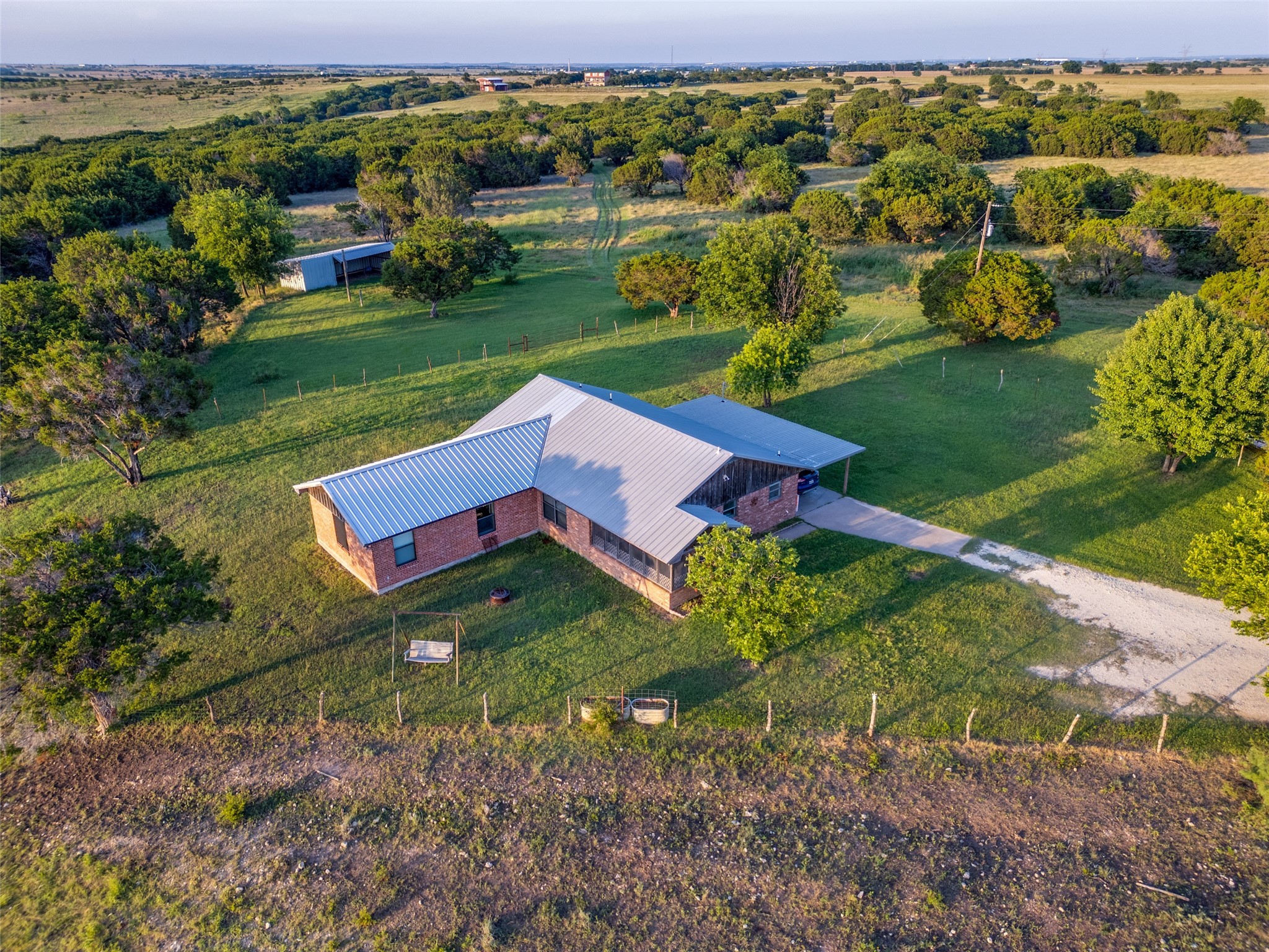 4077 Fm 2331 Godley TX 76044