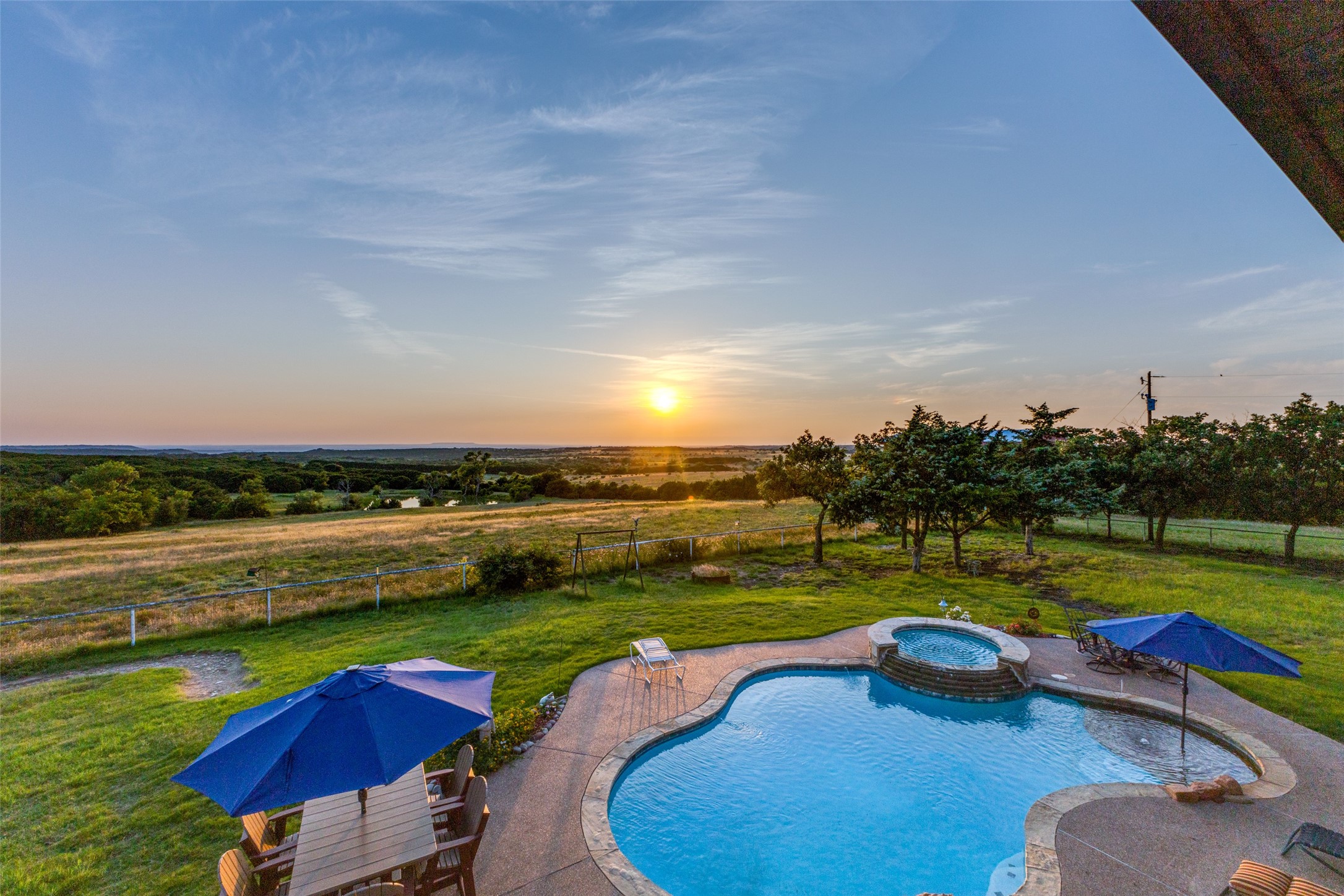 4077 Fm 2331 Godley TX 76044