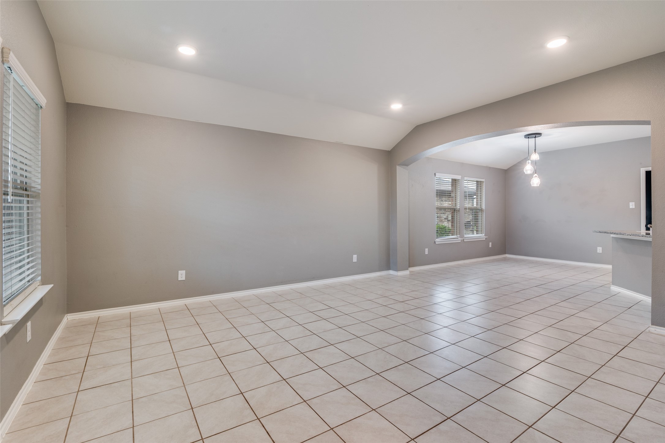 877 Darst Drive Fate TX 75189