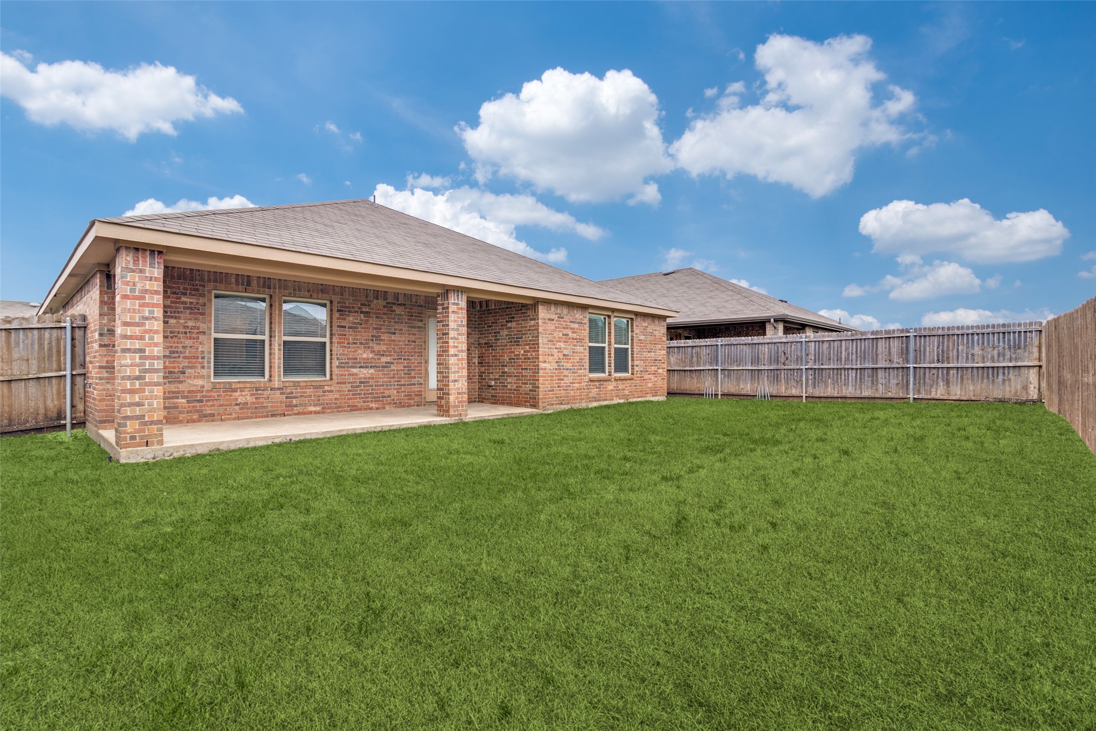 877 Darst Drive Fate TX 75189