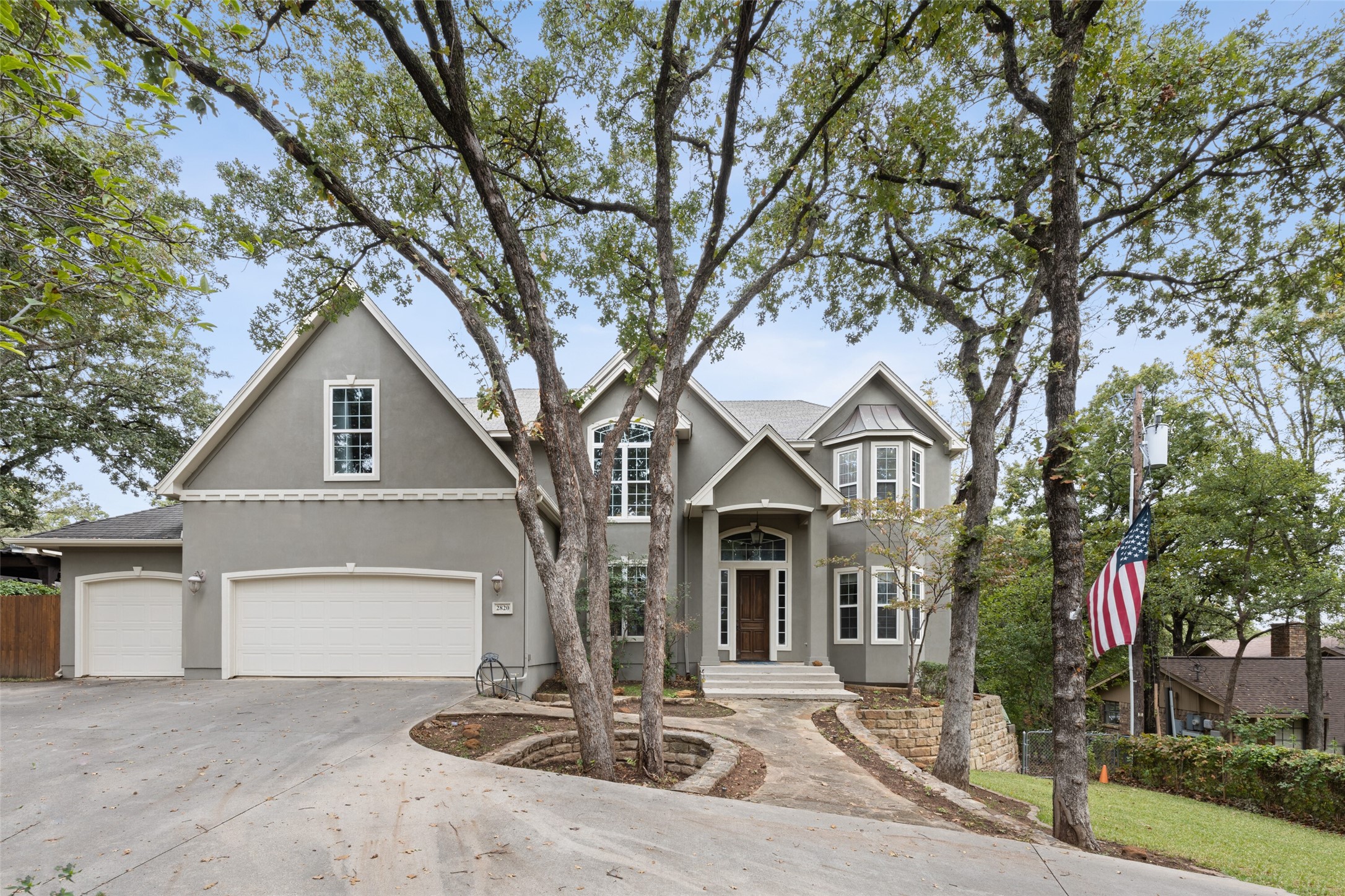 2820 S Odell Court Grapevine TX 76051