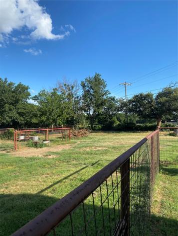 3704 County Road 801 Cleburne TX 76031