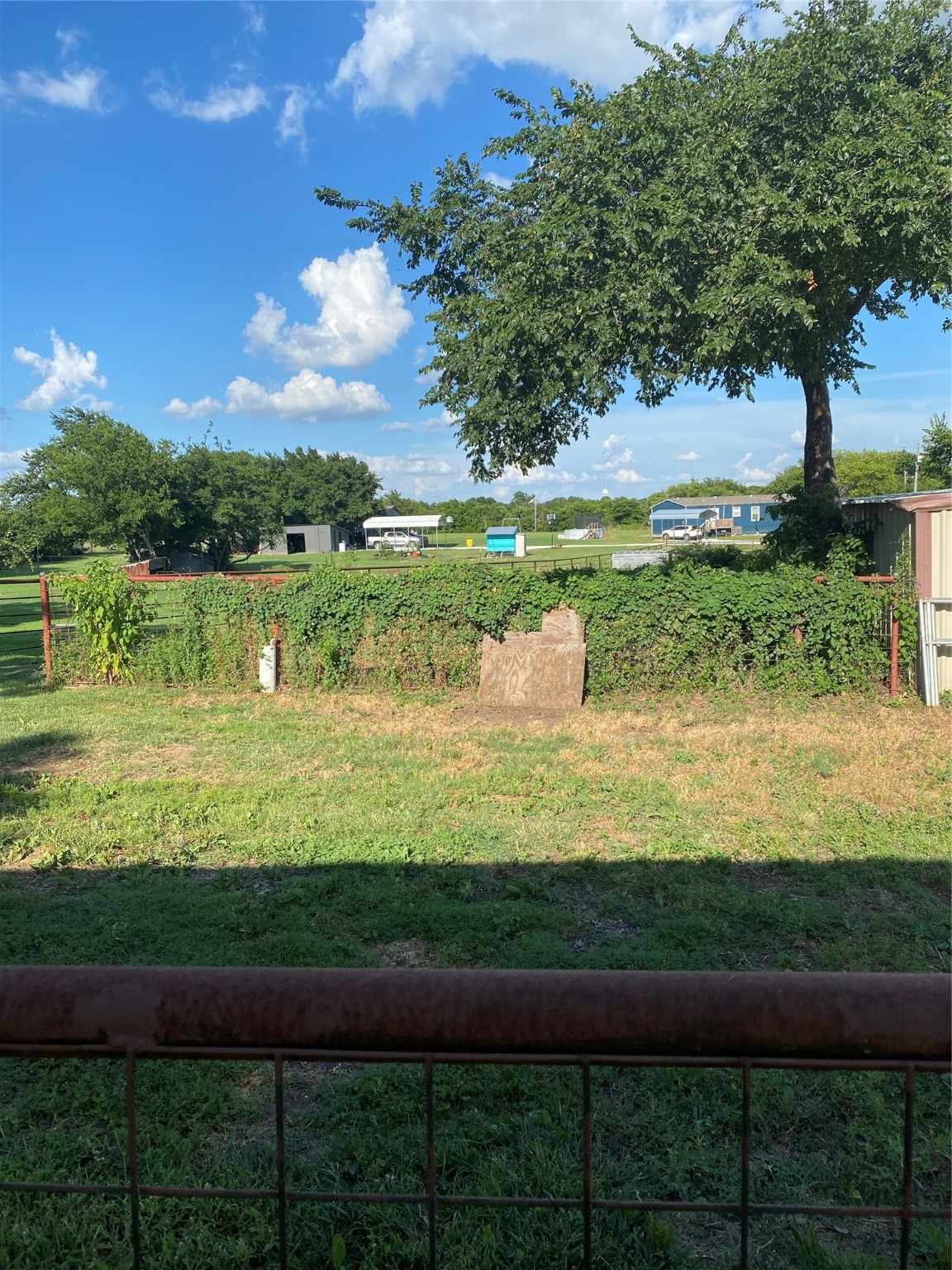 3704 County Road 801 Cleburne TX 76031